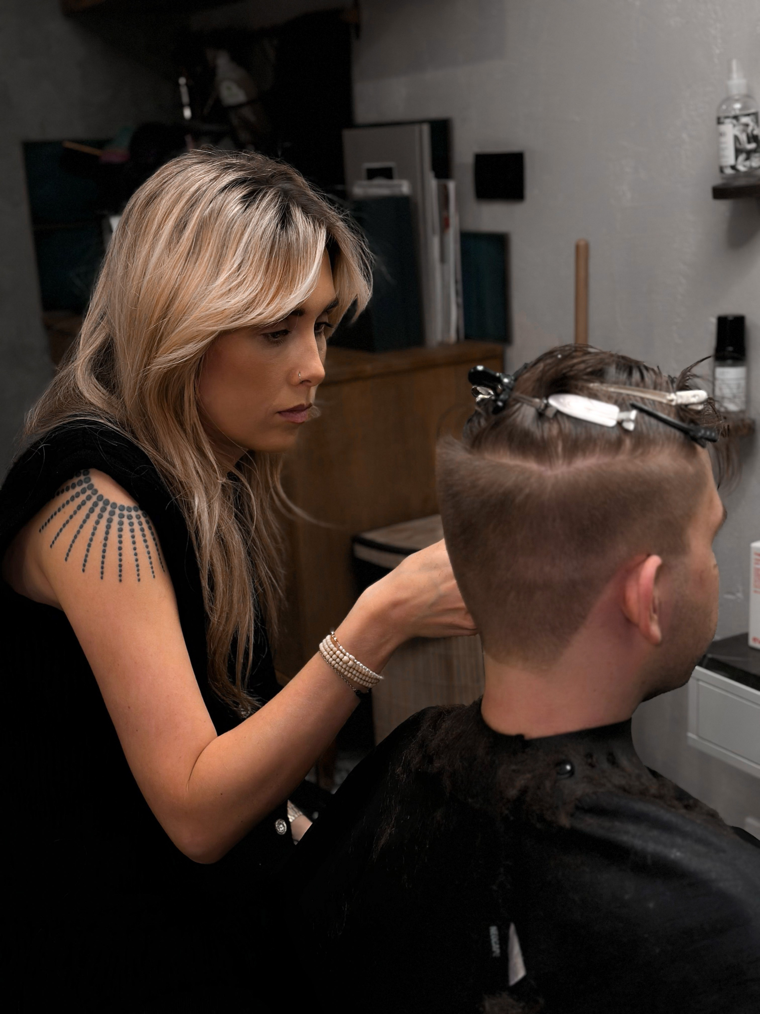 Контент-съёмка для Hair stylist. Креативный визуал * фотограф спб * контент мейкер