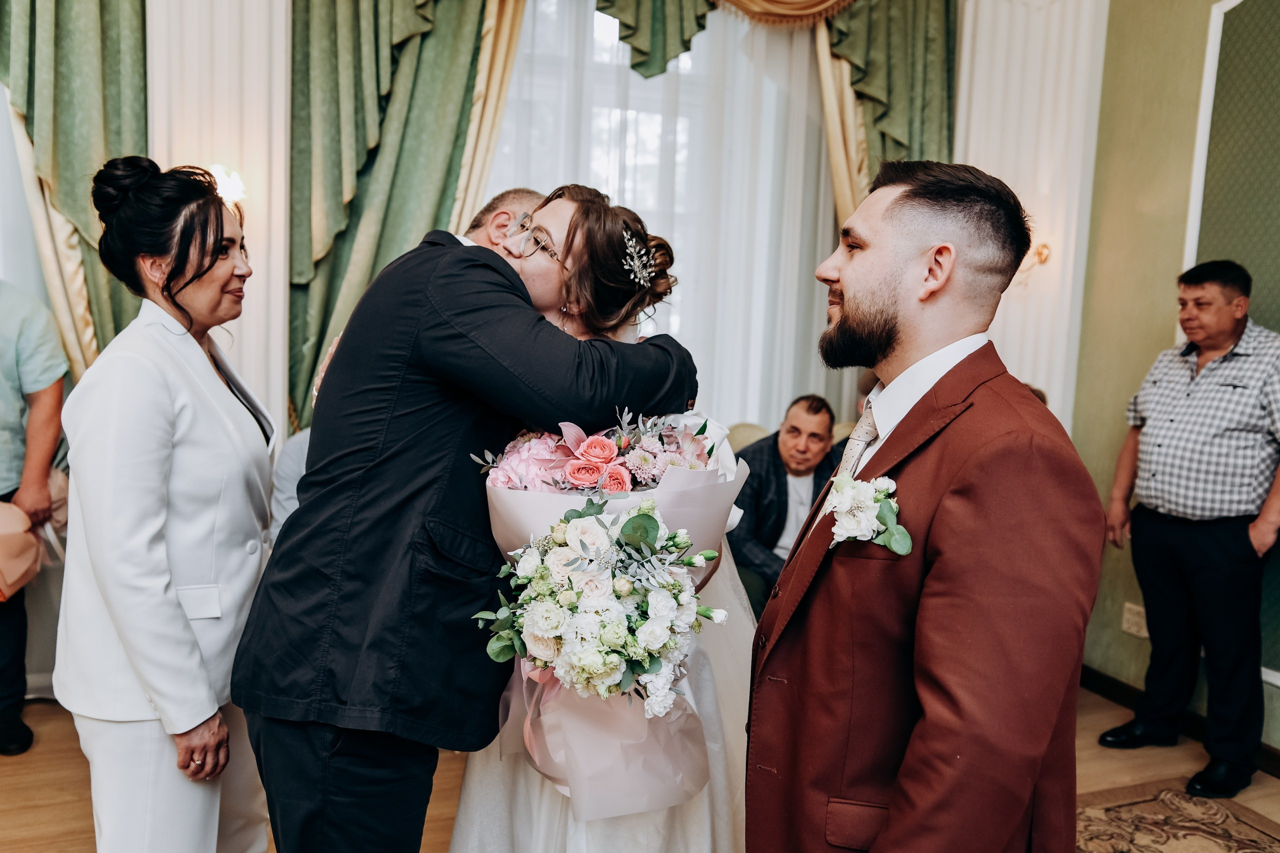 Елена и Артем