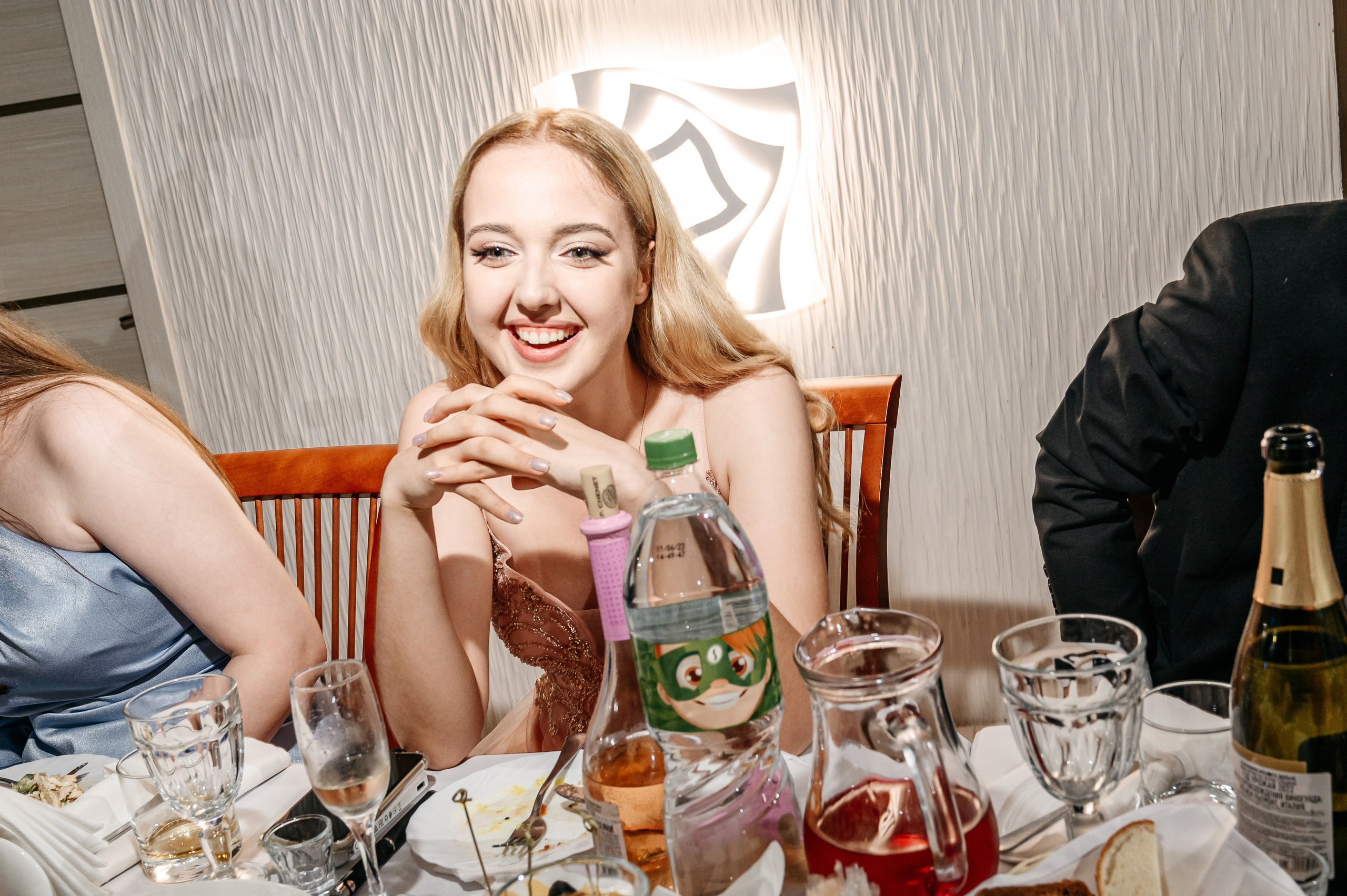 Выпускной СОШ «Ступени». Фотограф Владивосток. Игорь Кирсанов