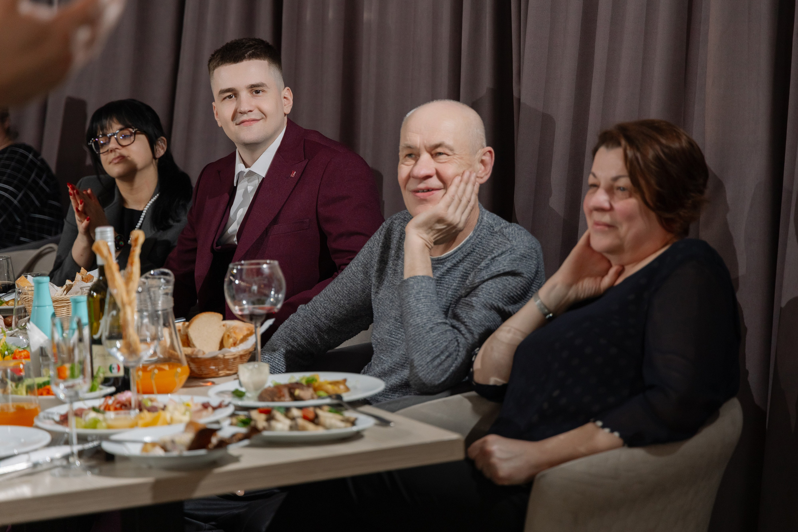 Фотосъемка юбилея в кафе BALDENINI в Минске. Свадебный фотограф в Минске/Беларуси Сергей Спиридонов