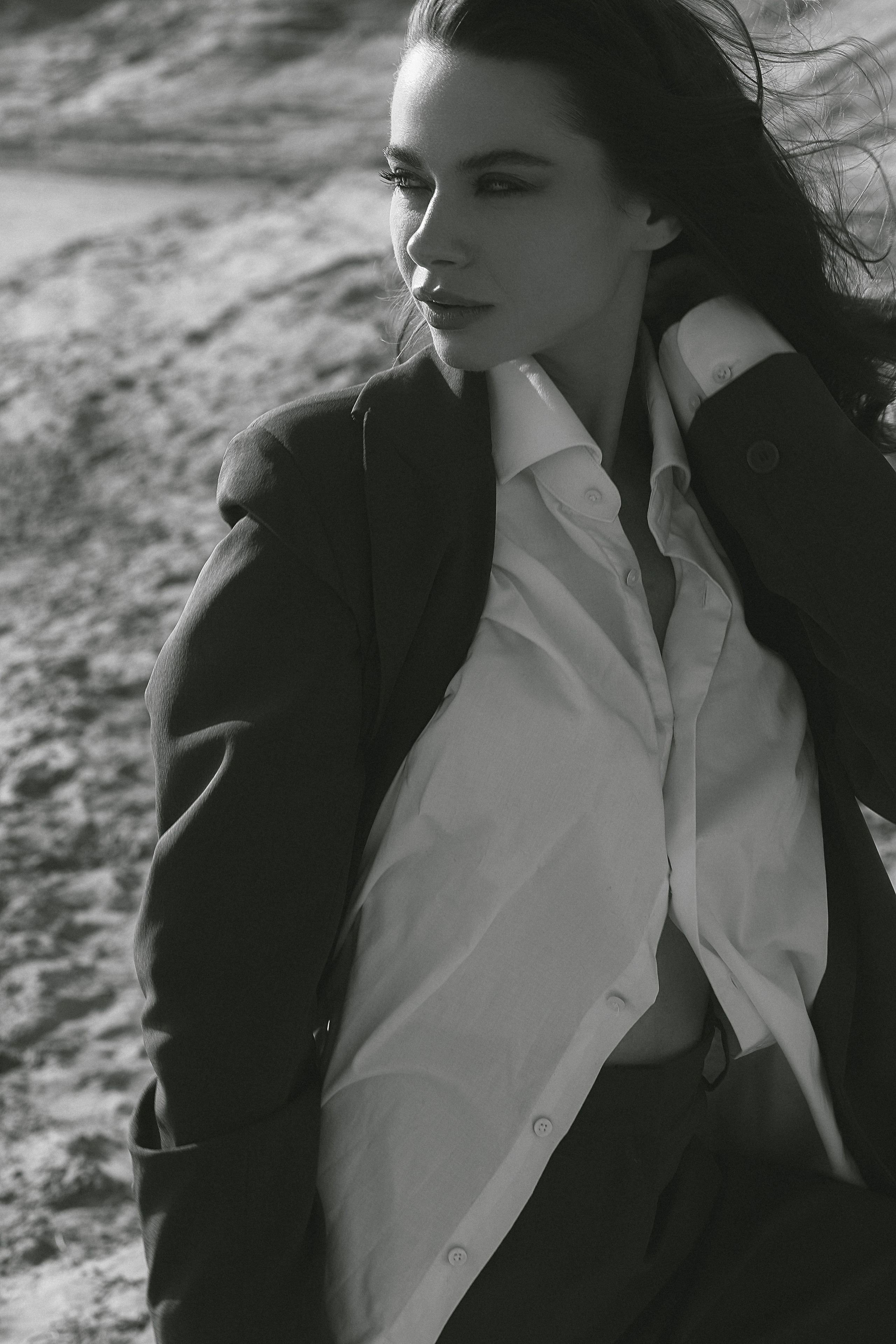 Мария, съемка на берегу