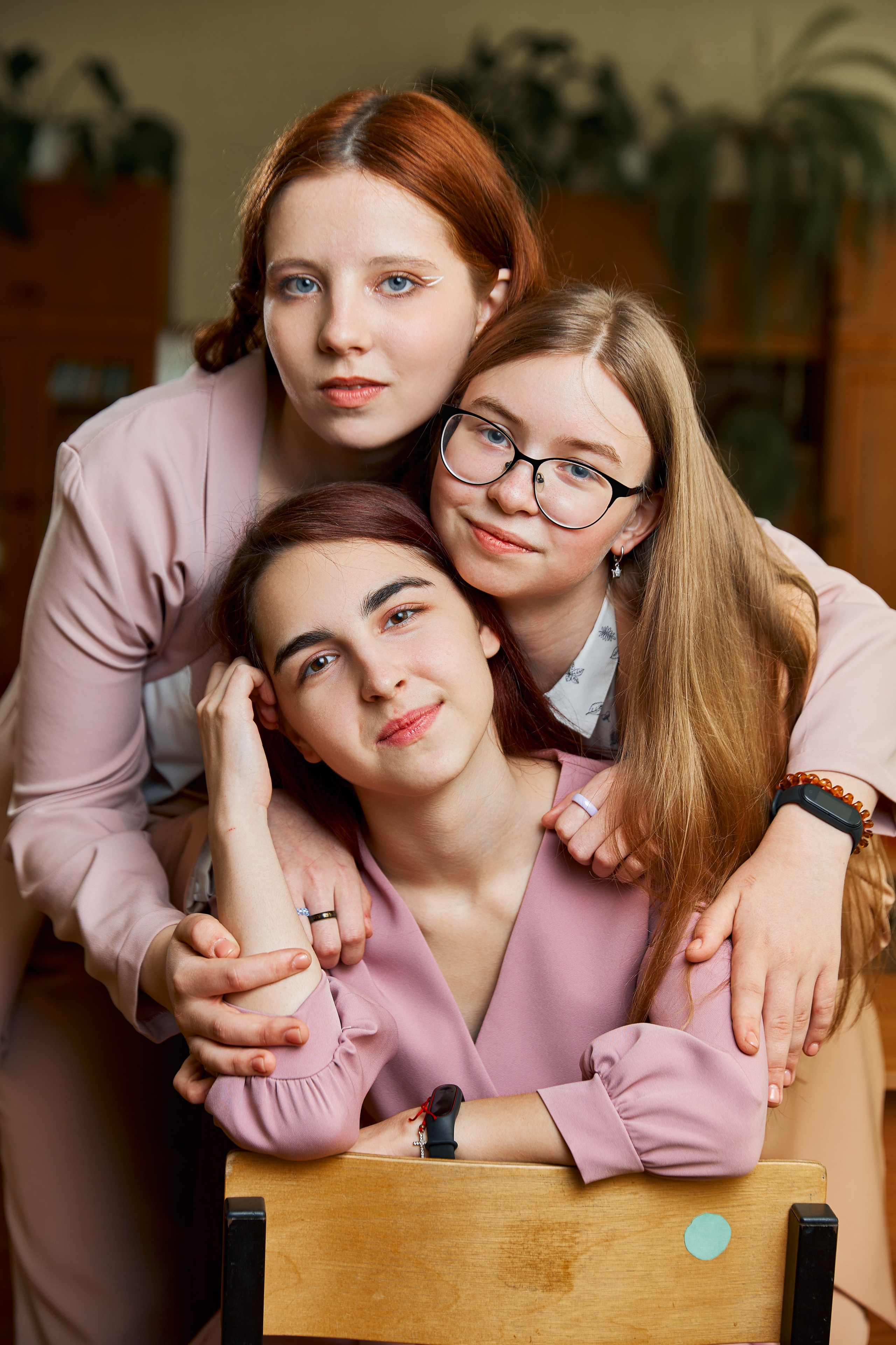 Старшие 9 — 11 классы. Выпускные альбомы в Рыбинске и Ярославле