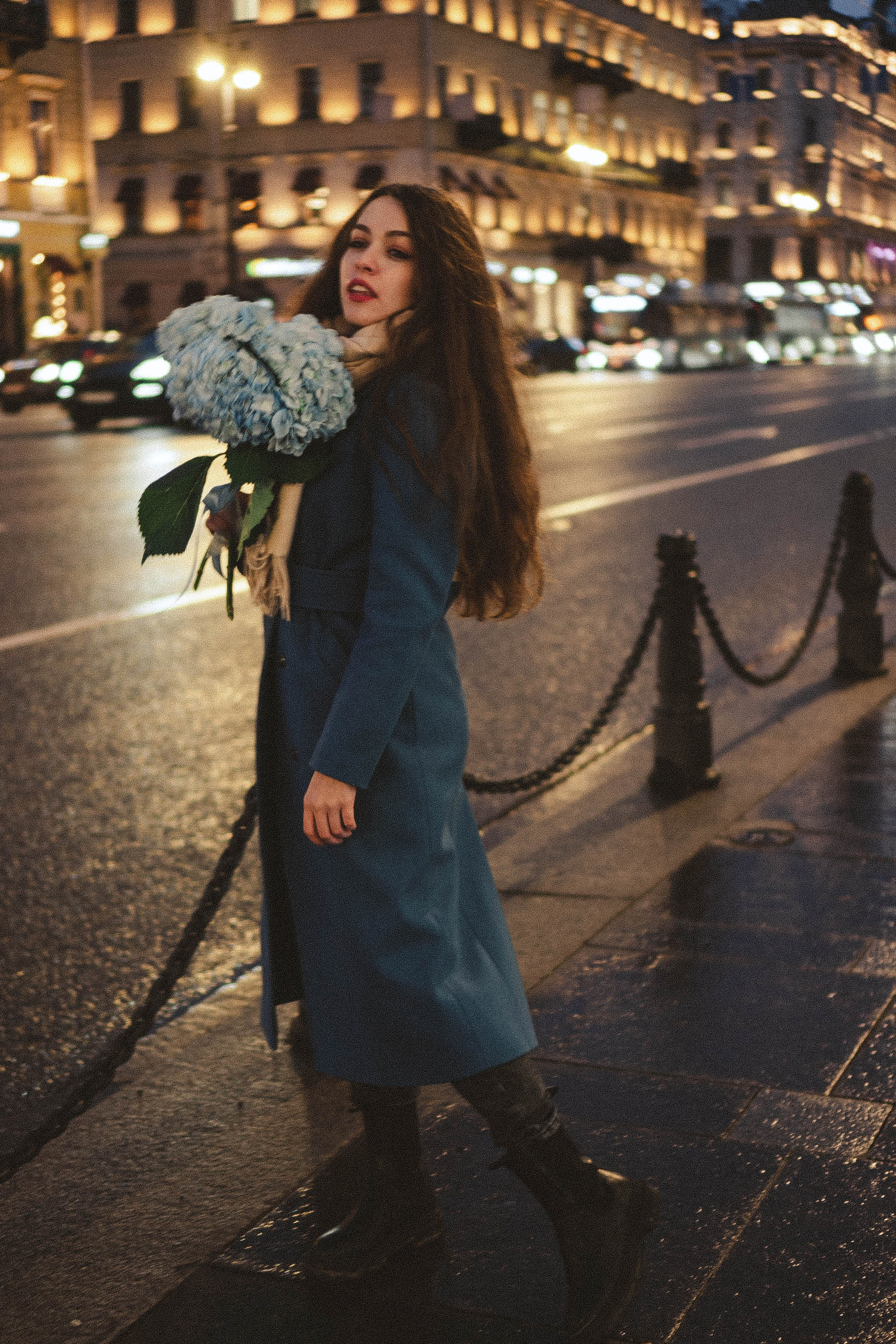 Прогулочная фотосессия по центру. Профессиональный фотограф, Санкт-Петербург — Виктория Богомолова