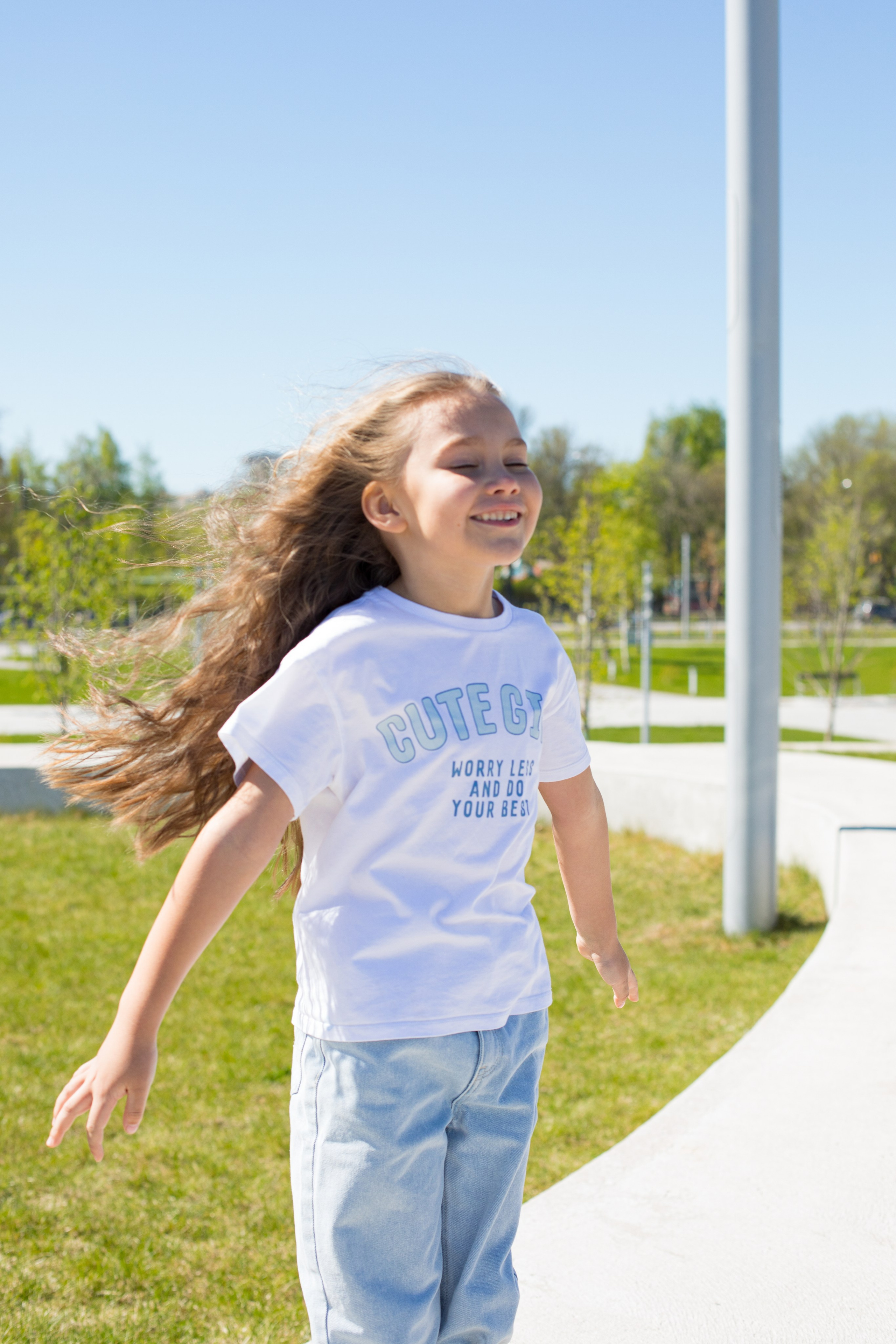Фотосессия мамы и дочки в Парке Победы. Детский и контент фотограф Надя Волкова Санкт-Петербург