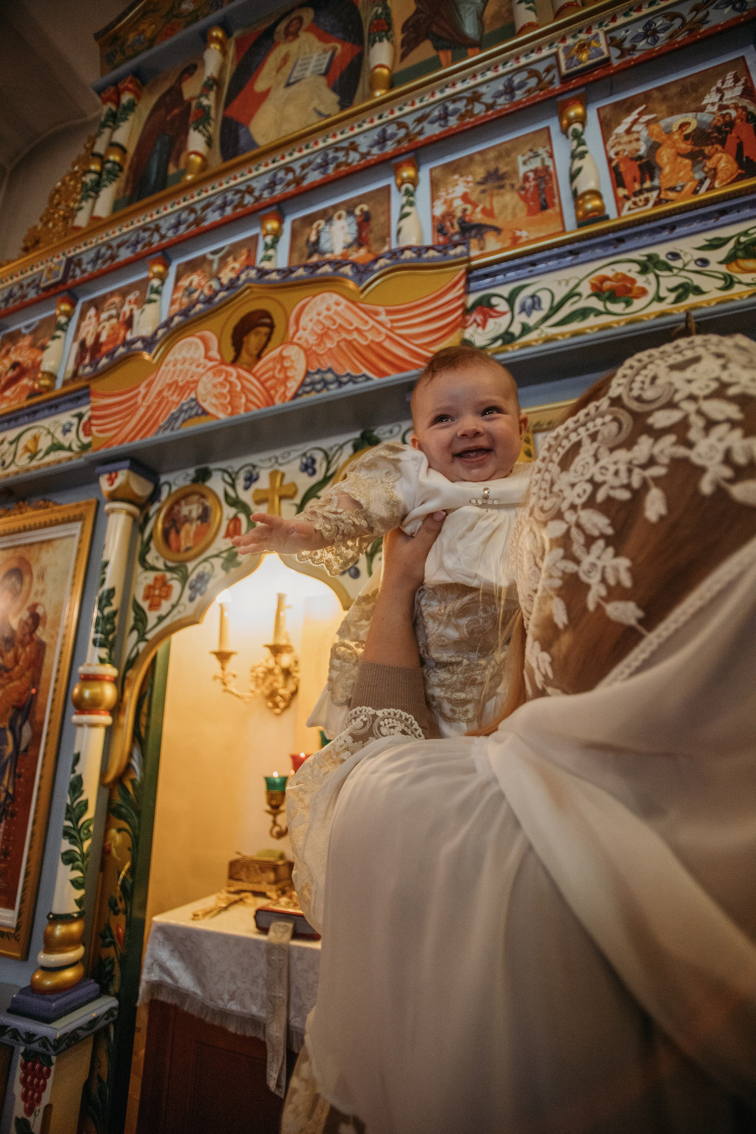 Крещение Аглаи. Венера Гайн. Репортажный фотограф  Тюмень. Обучение фотографии с 0