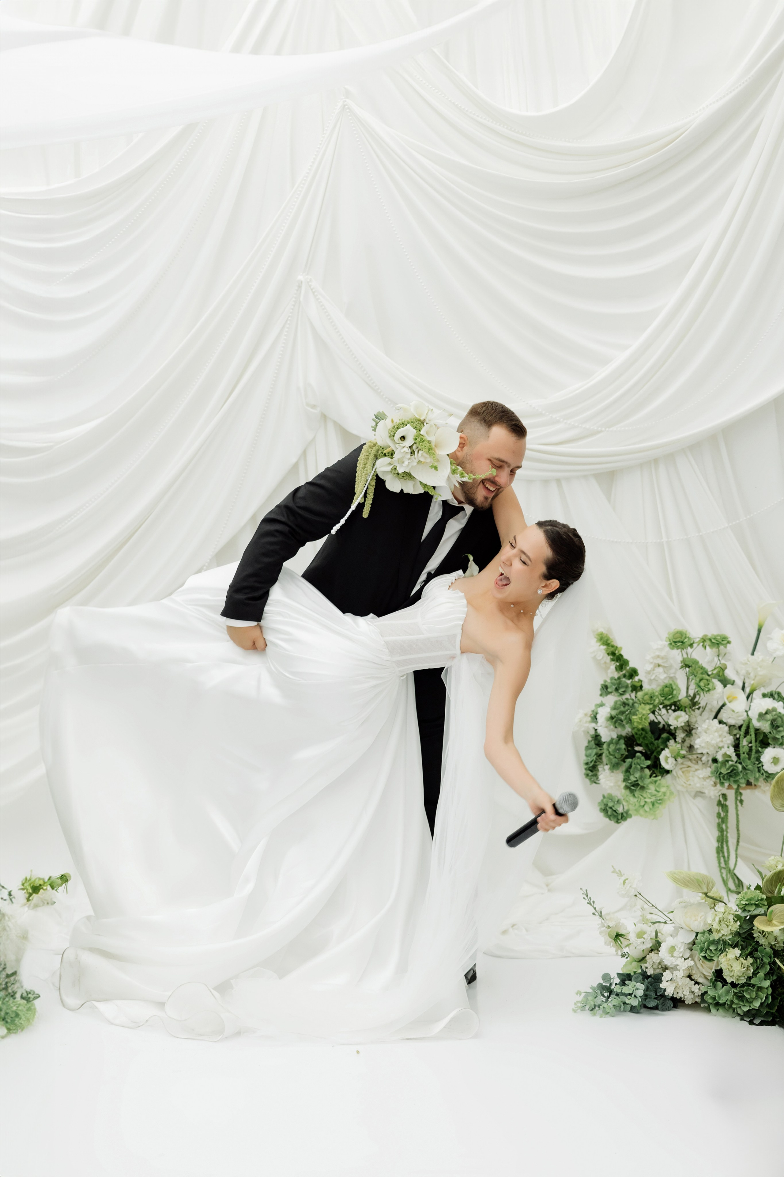 Ты рядом со мной, и это — самый чистый кайф! ♥. Свадебный фотограф Калининград