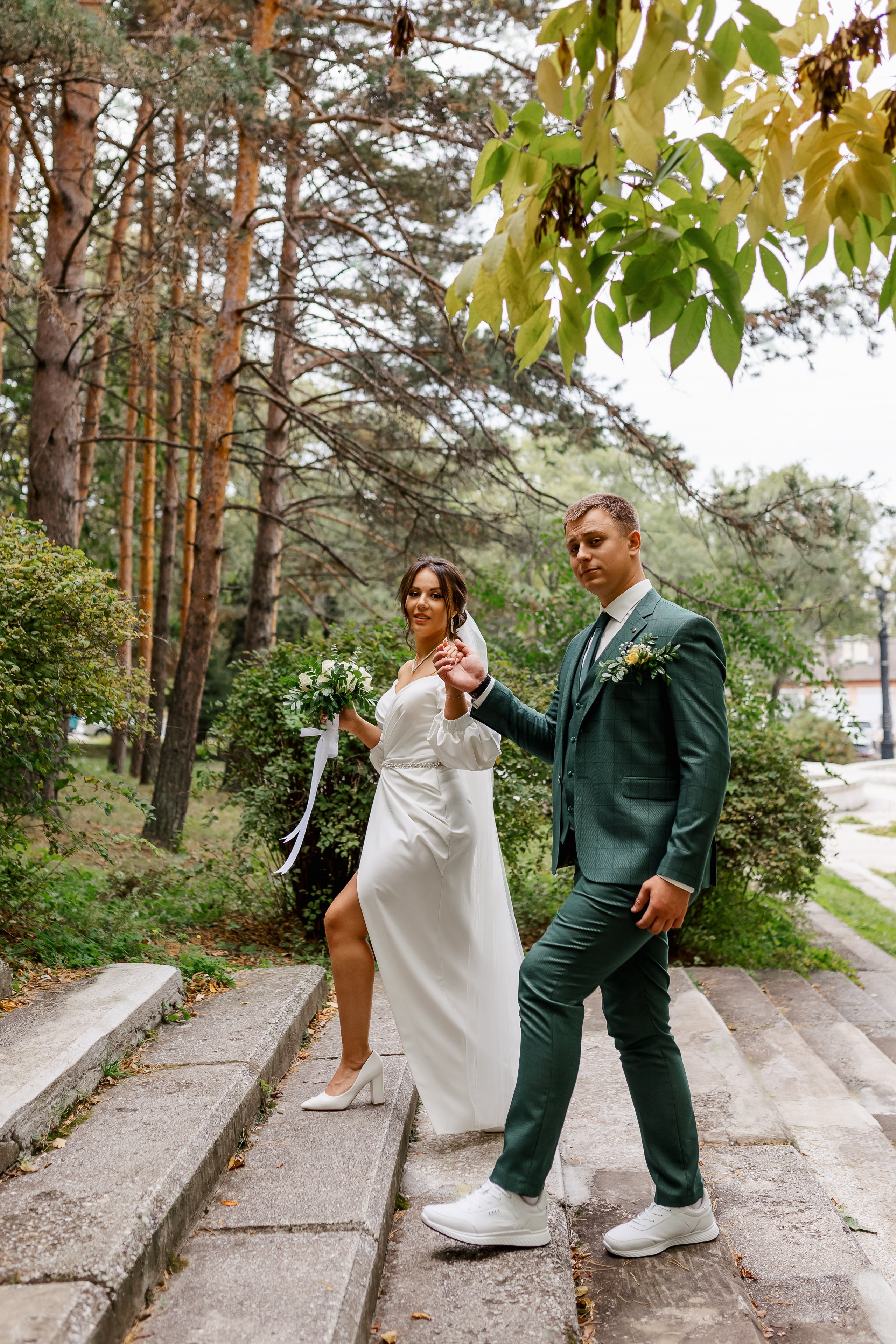 Олег и Юлия. Свадебная прогулка. Свадебный фотограф в Хабаровске
