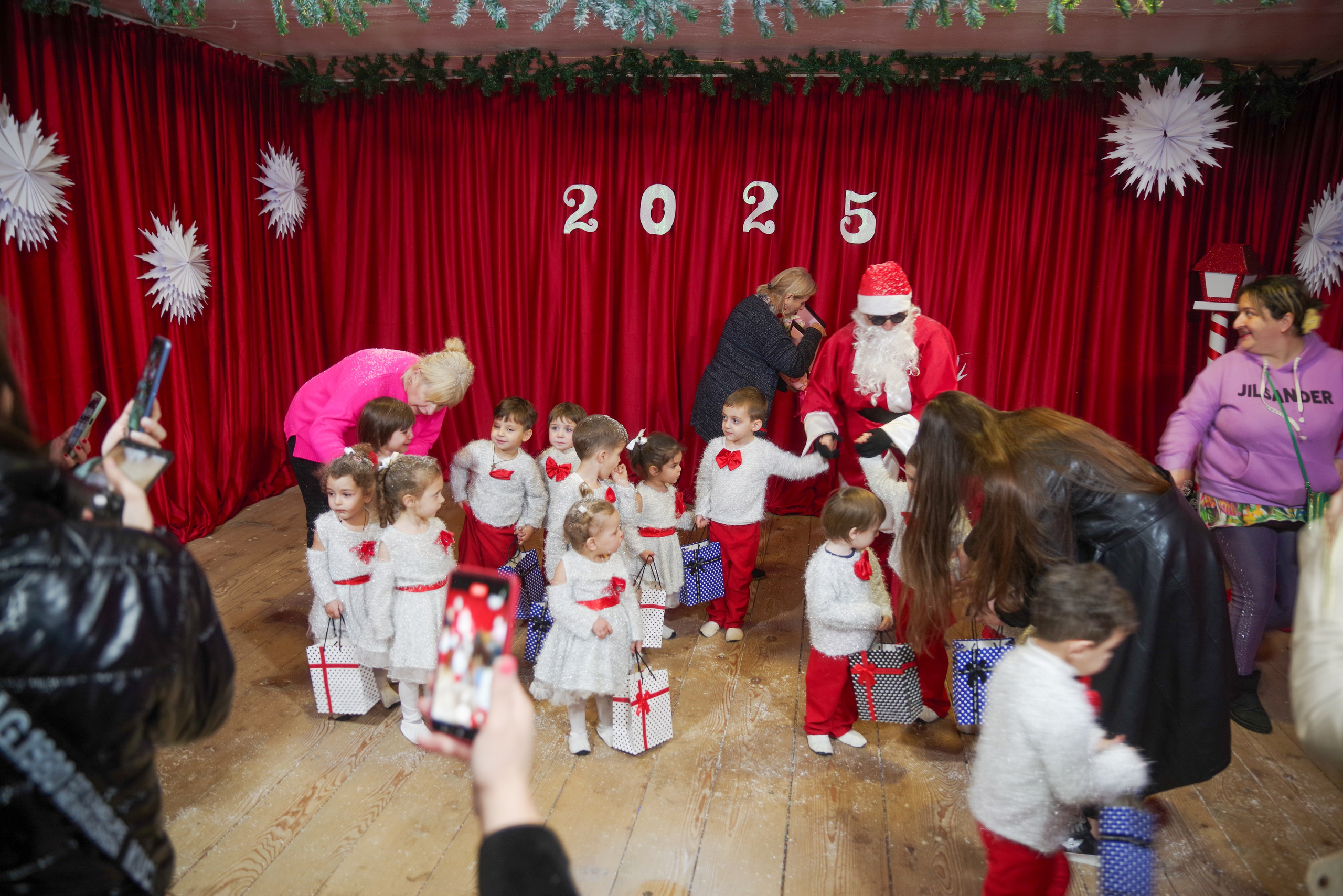 Детский сад №2. Портретный фотограф Денис Милютин