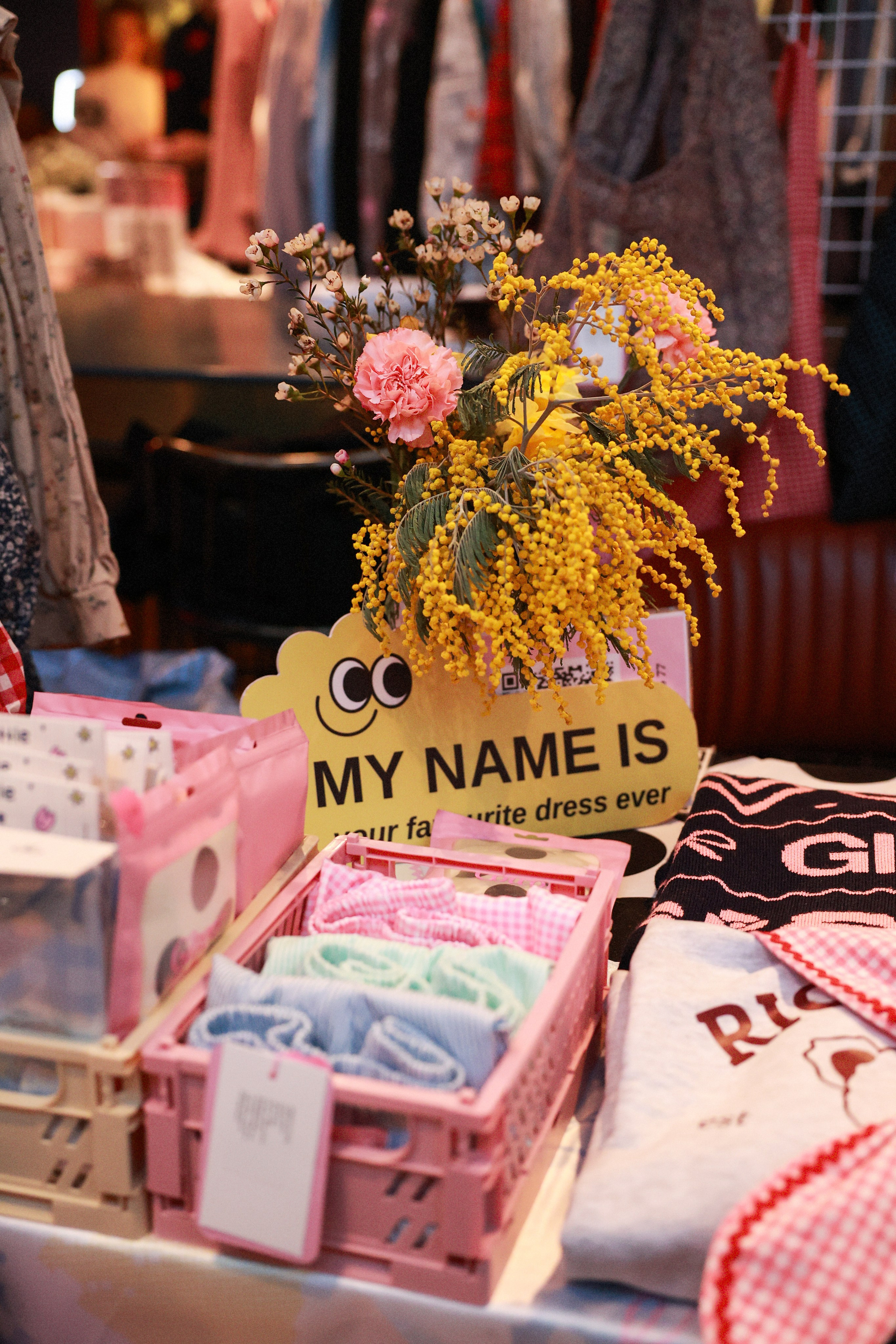 7–8 марта 2025 в пространстве «Три вокзала. Депо» / День 1 / фото Саша Жукова. Фотоотчеты «Ламбада-маркета»