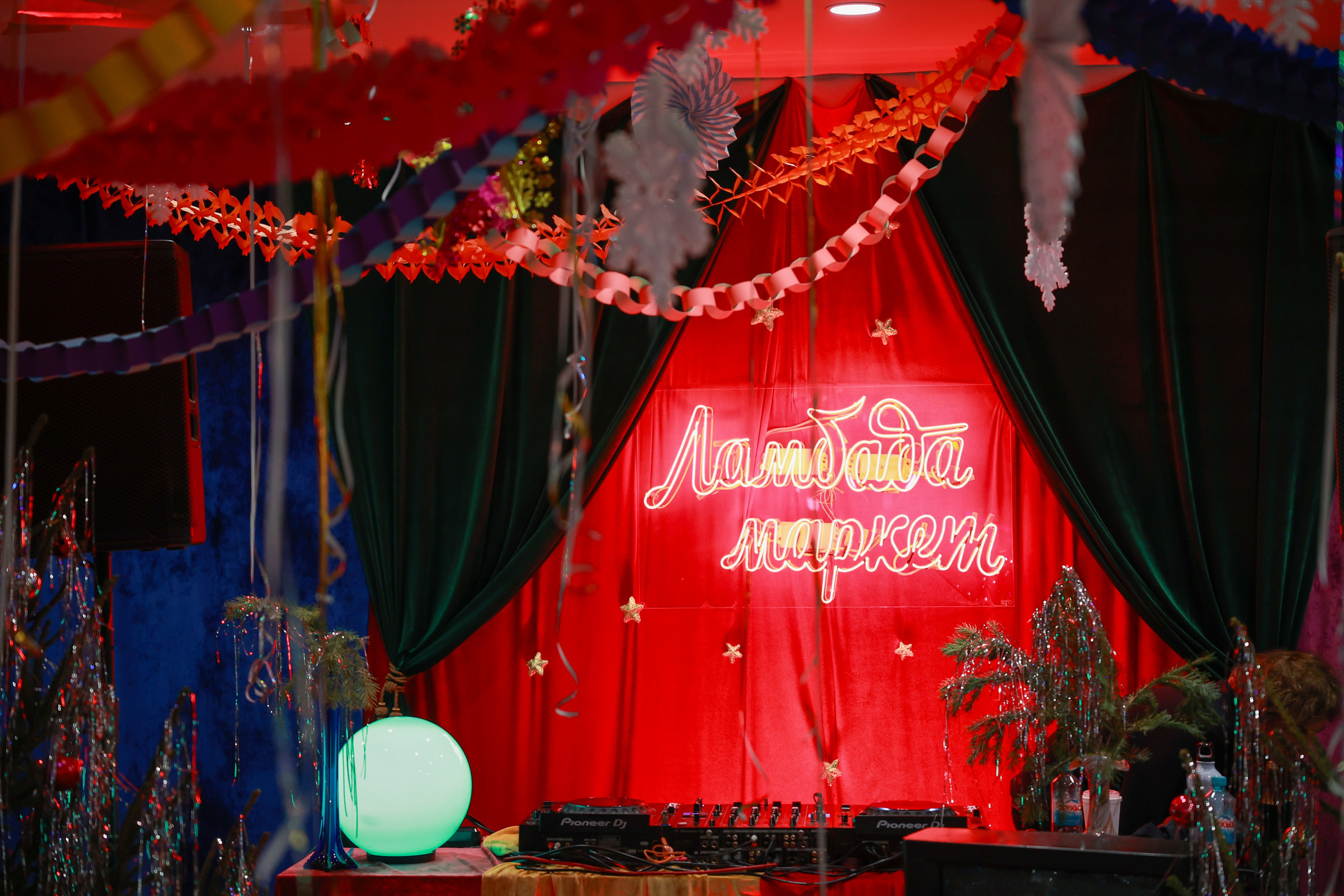 20–21 декабря 2025 Pop-up в Lotte Plaza / фото Саша Жукова. Фотоотчеты «Ламбада-маркета»