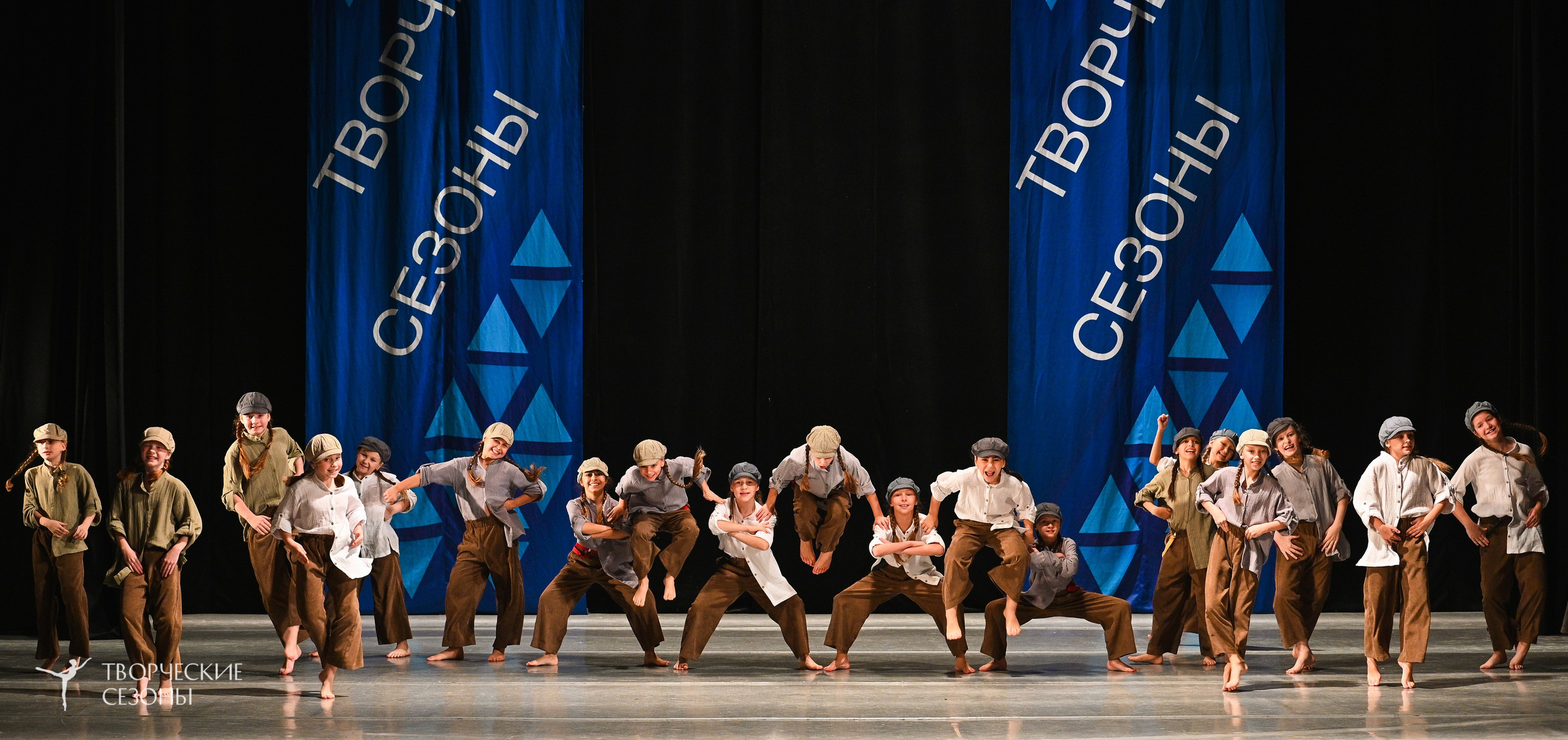 22.11.2025 IV Всероссийский хореографический фестиваль «Россия танцует на Волге». Медиастудия Фото Концепт