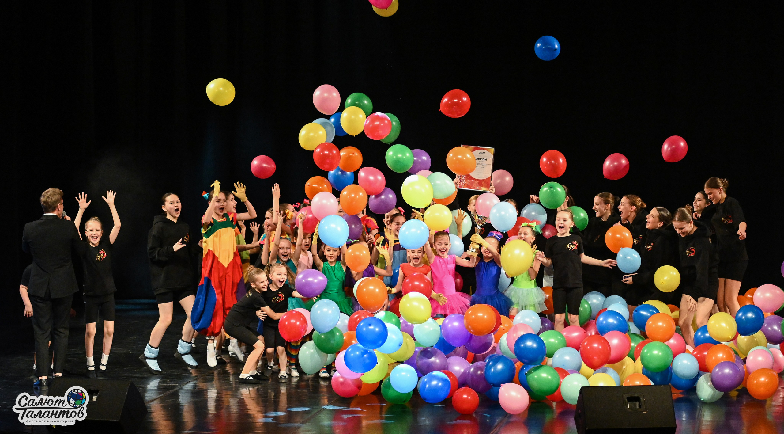 31.10.2024 6-й Международный Творческий Фестиваль-Конкурс «СЕРДЦЕ УРАЛА» г. Екб. Медиастудия Фото Концепт