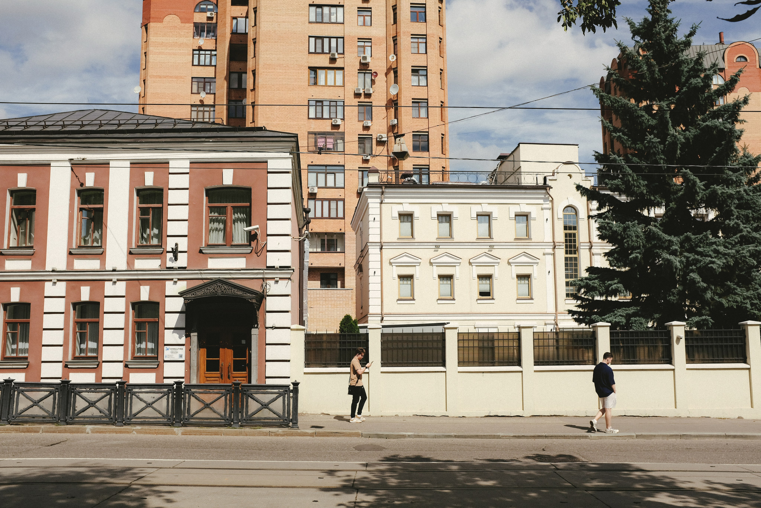 Фотопрогулка «Шагаю и снимаю» по Москве — Валерия Никитина