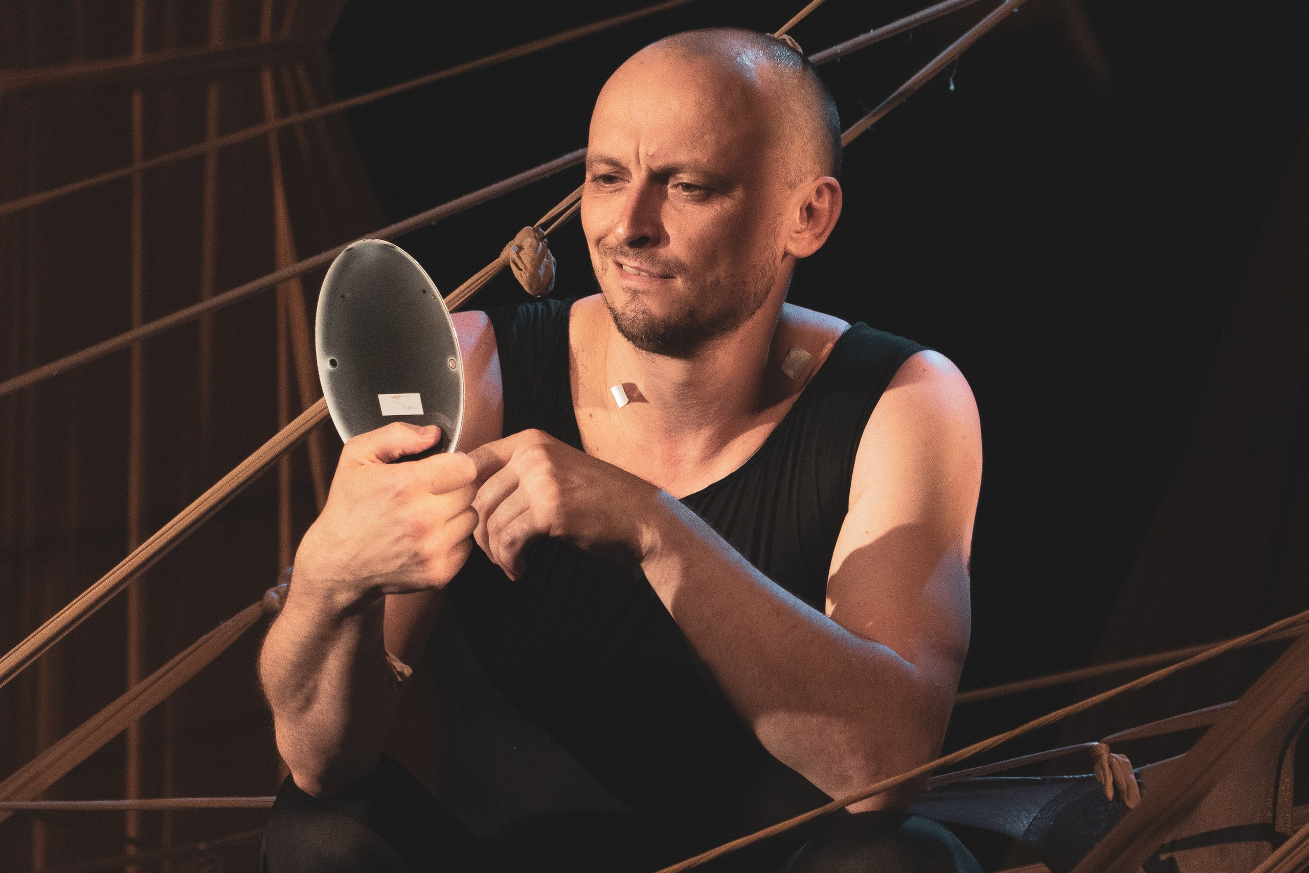 Петерс_Театр Старый дом_Новосибирск. Фотограф. г. Южно-Сахалинск. Олег Толстов