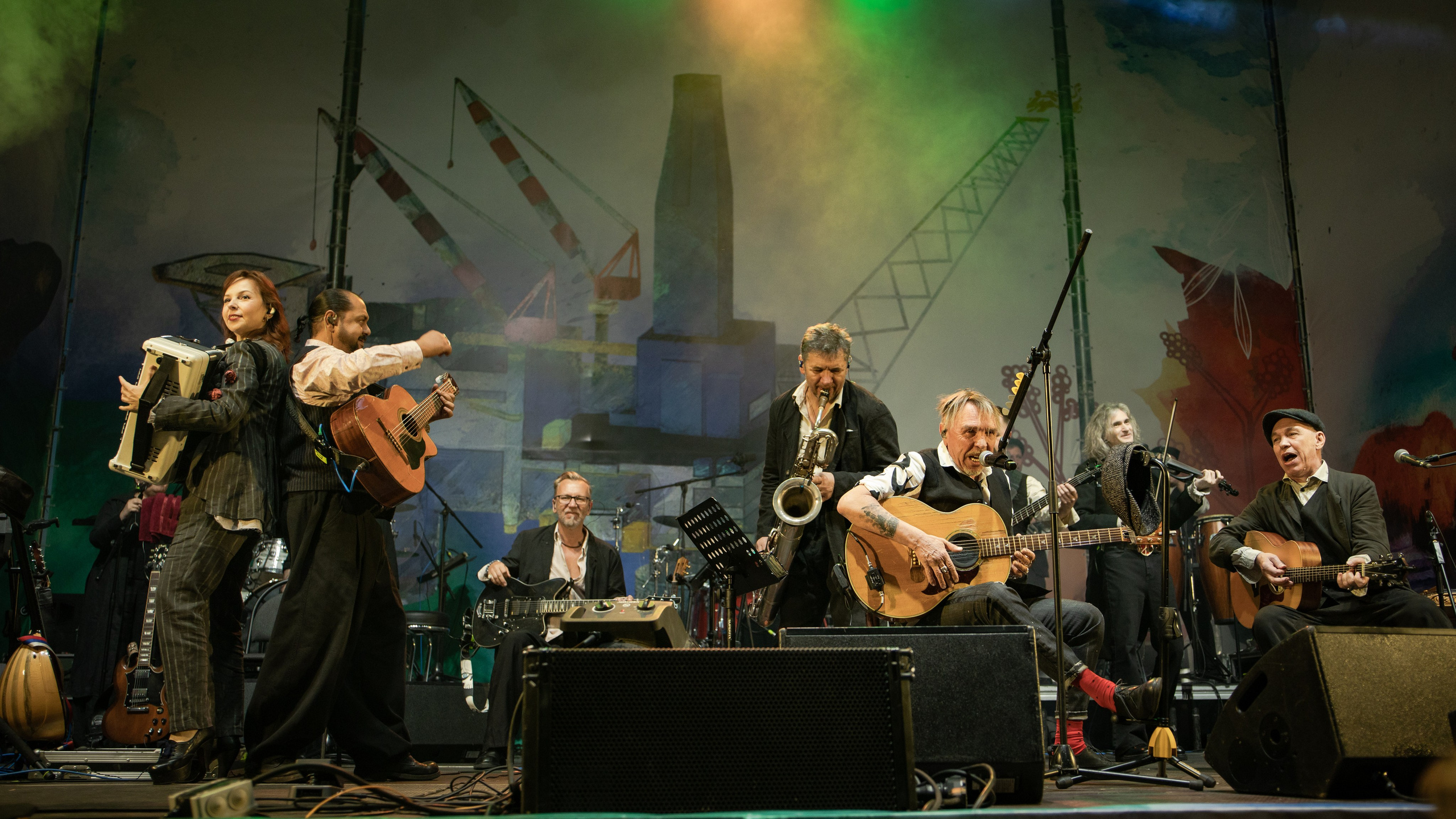 Гарик Сукачев. Фотограф. г. Южно-Сахалинск. Олег Толстов