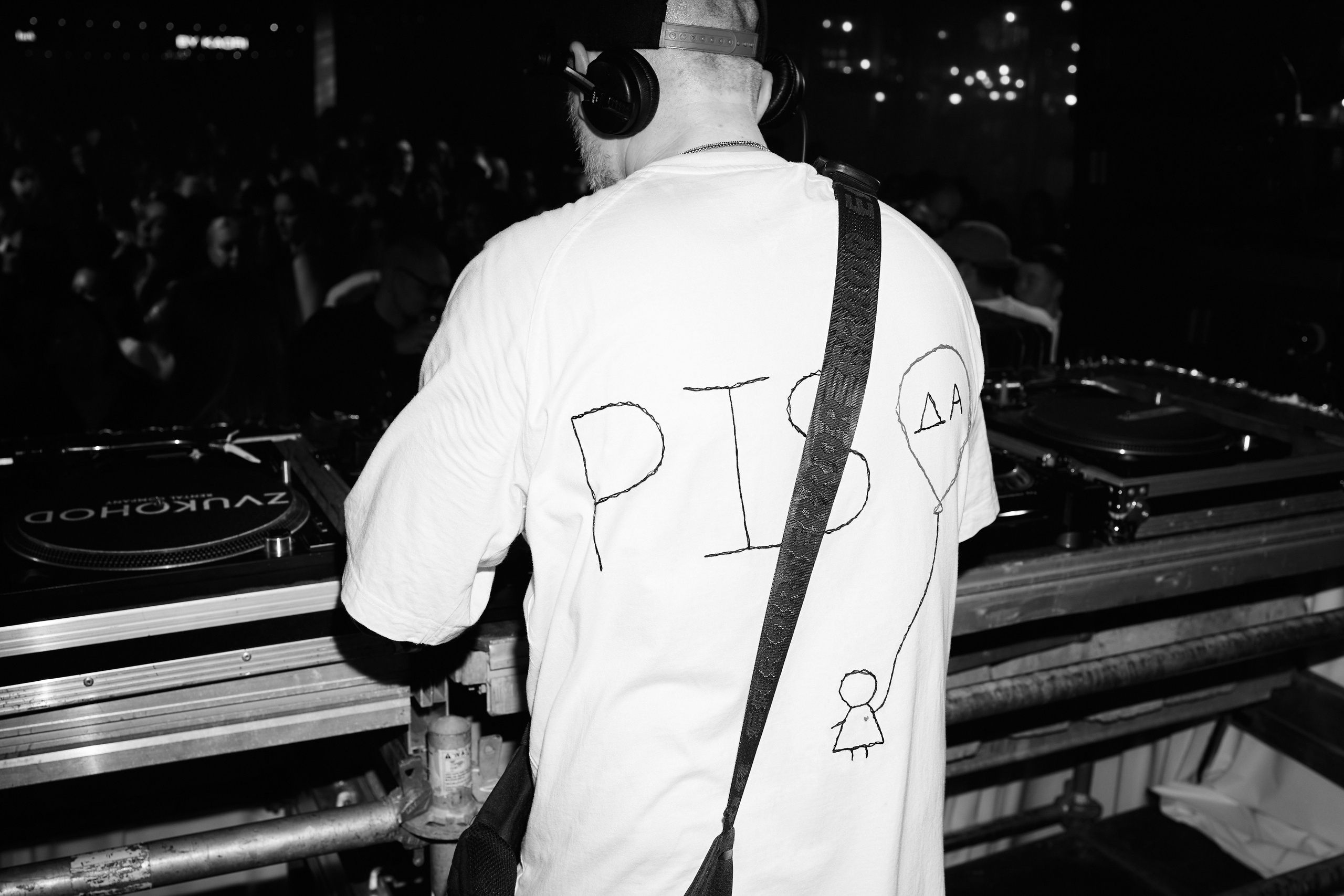 Морская вечеринка. Reportage photographer Vlad Shishkin