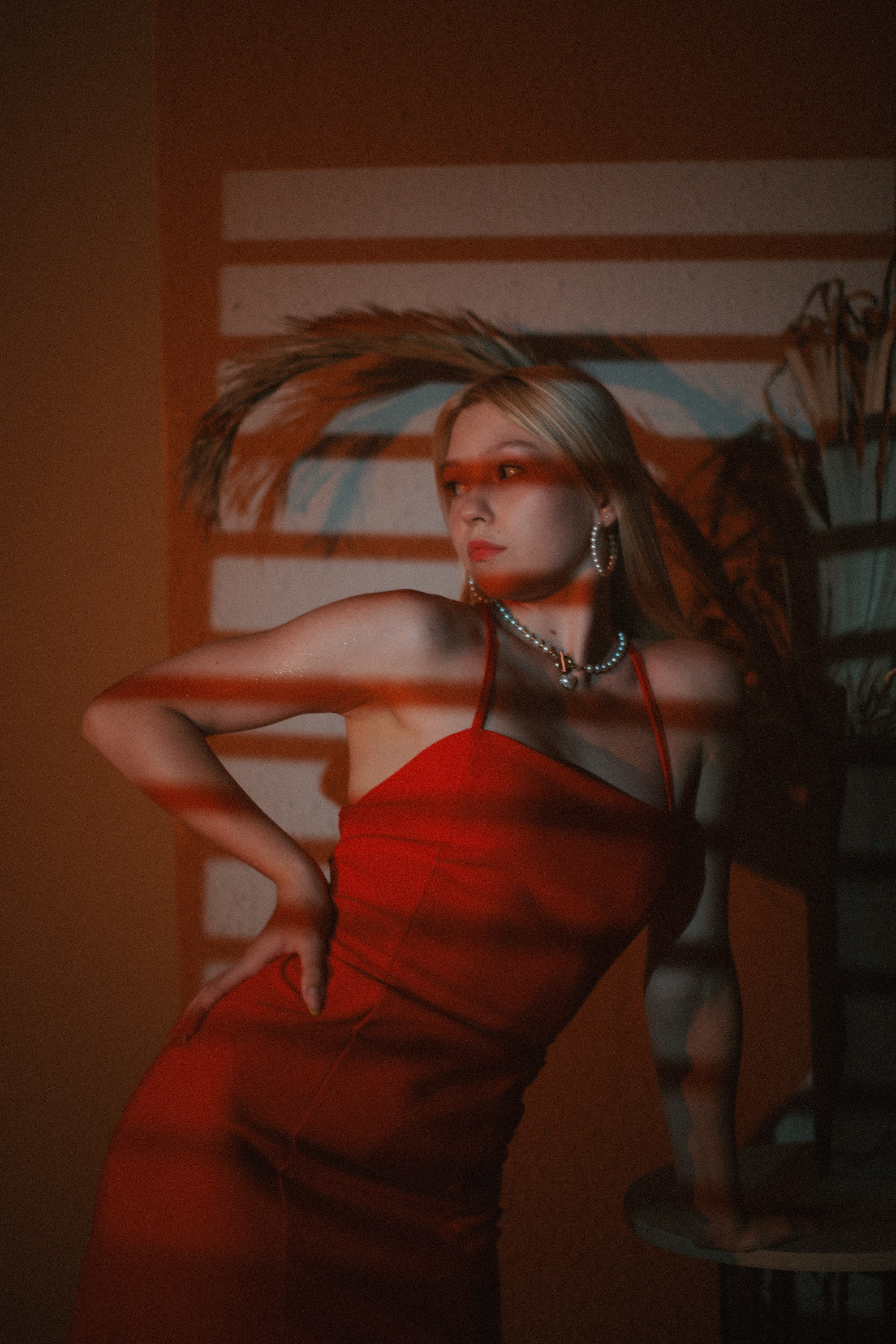 RED DRESS. Polaroud love