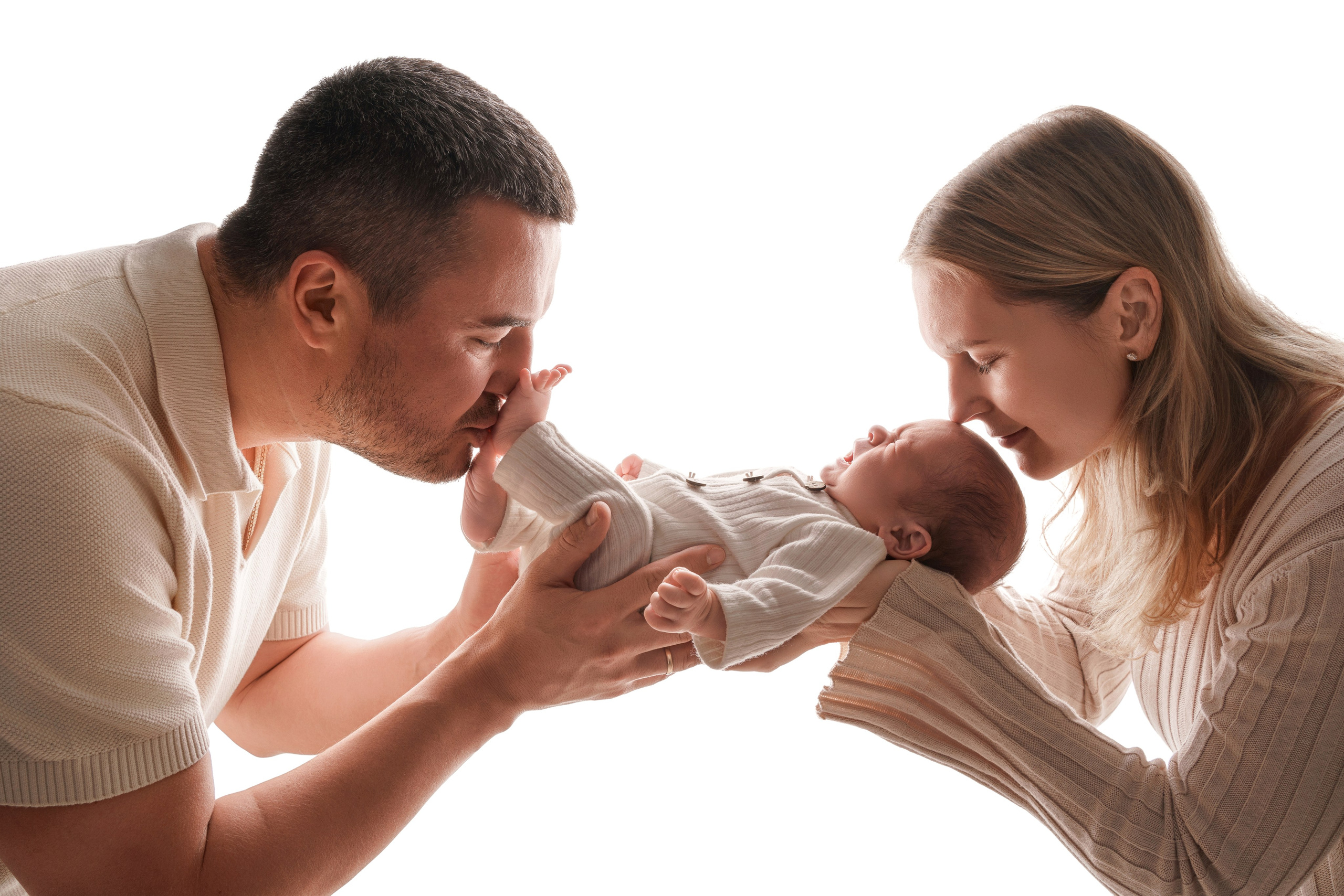 Семейные фотосессии с новорожденными | Трогательные кадры малышей и их близких в Москве и МО. Фотосессия новорожденных в Москве и Московской области | Профессиональный фотограф newborn — Татьяна Иванова