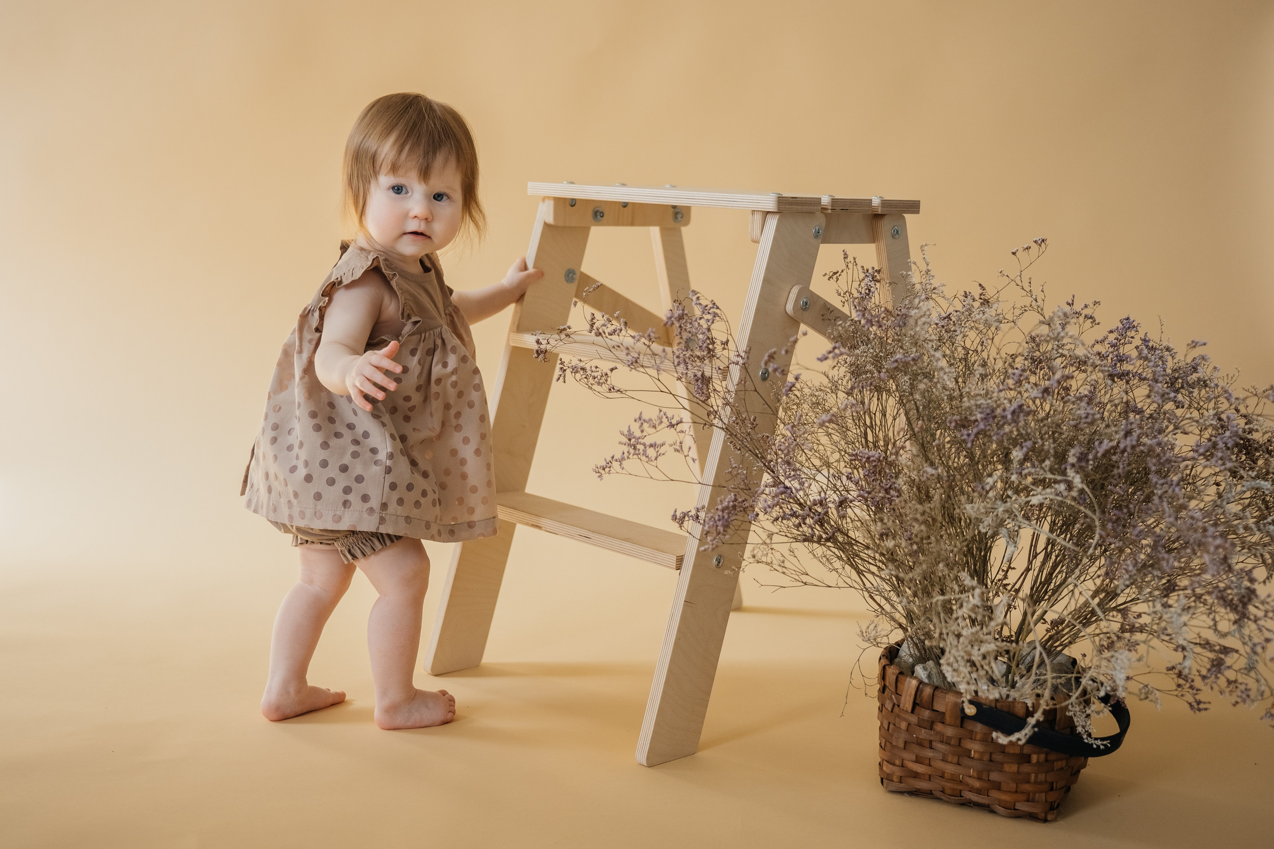 Детский гардероб. Лана Абрамян-Фотограф новорожденных и беременных в Новороссийске Анапе