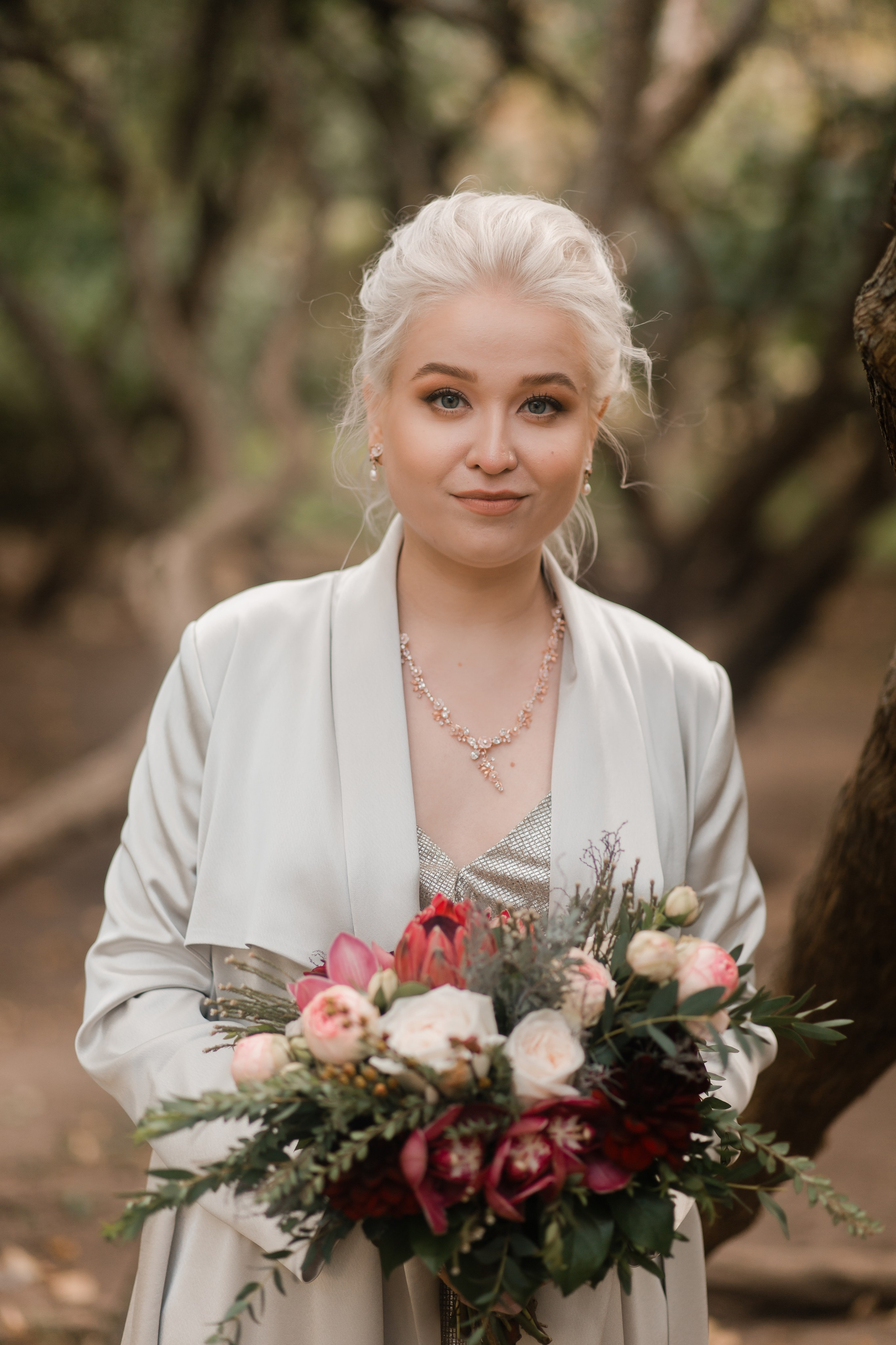 Александр и Ольга. Видеосъемка и фотосъемка свадеб. Фотограф и оператор на свадьбу. Видеосъемка подкастов, собственная видео-фотостудии. Предметная фотосъемка