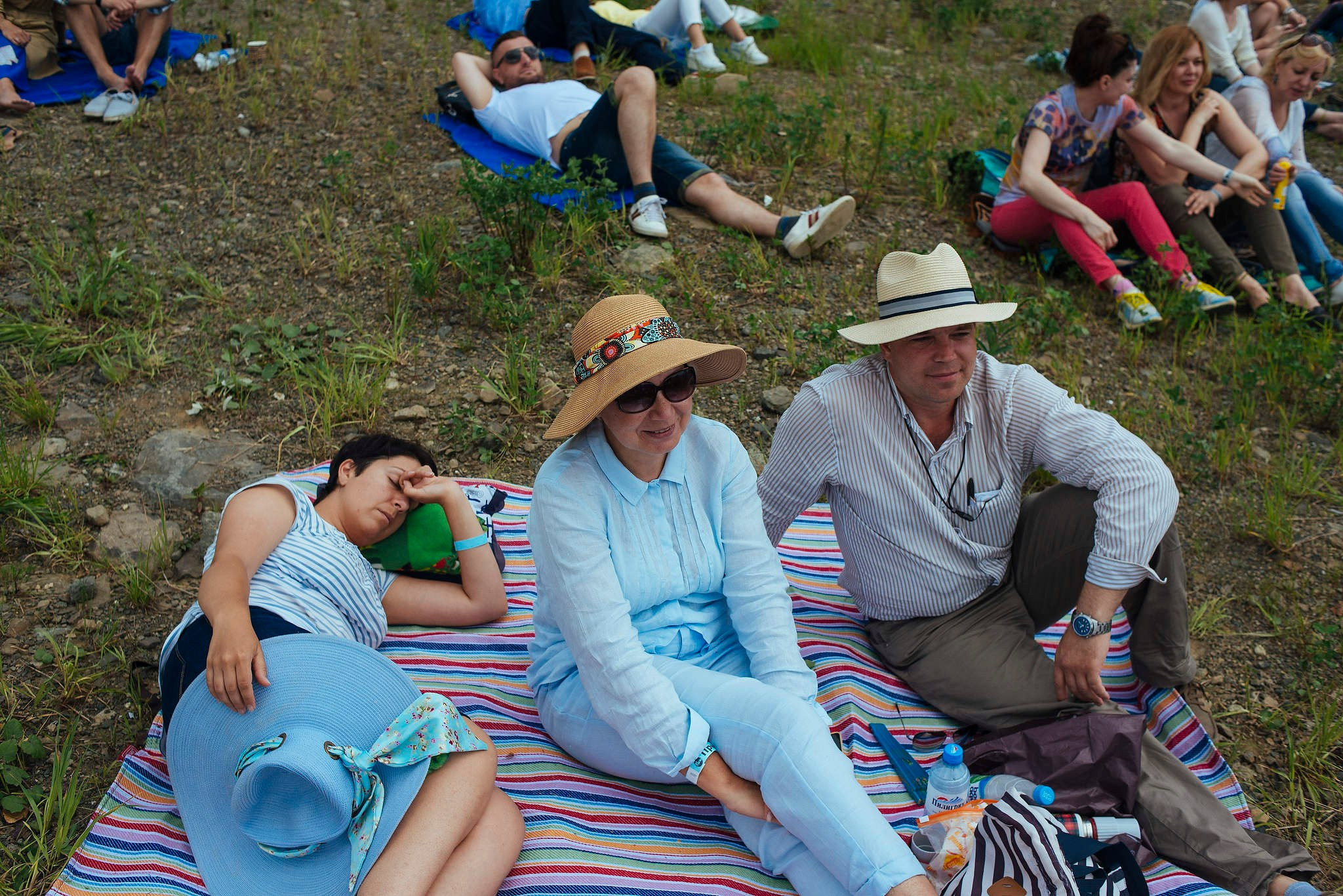 Зрители слушают итоговый концерт на фестивале Усадьба Jazz в Красной Поляне. Съемка для Усадьба Jazz в 2016 году.