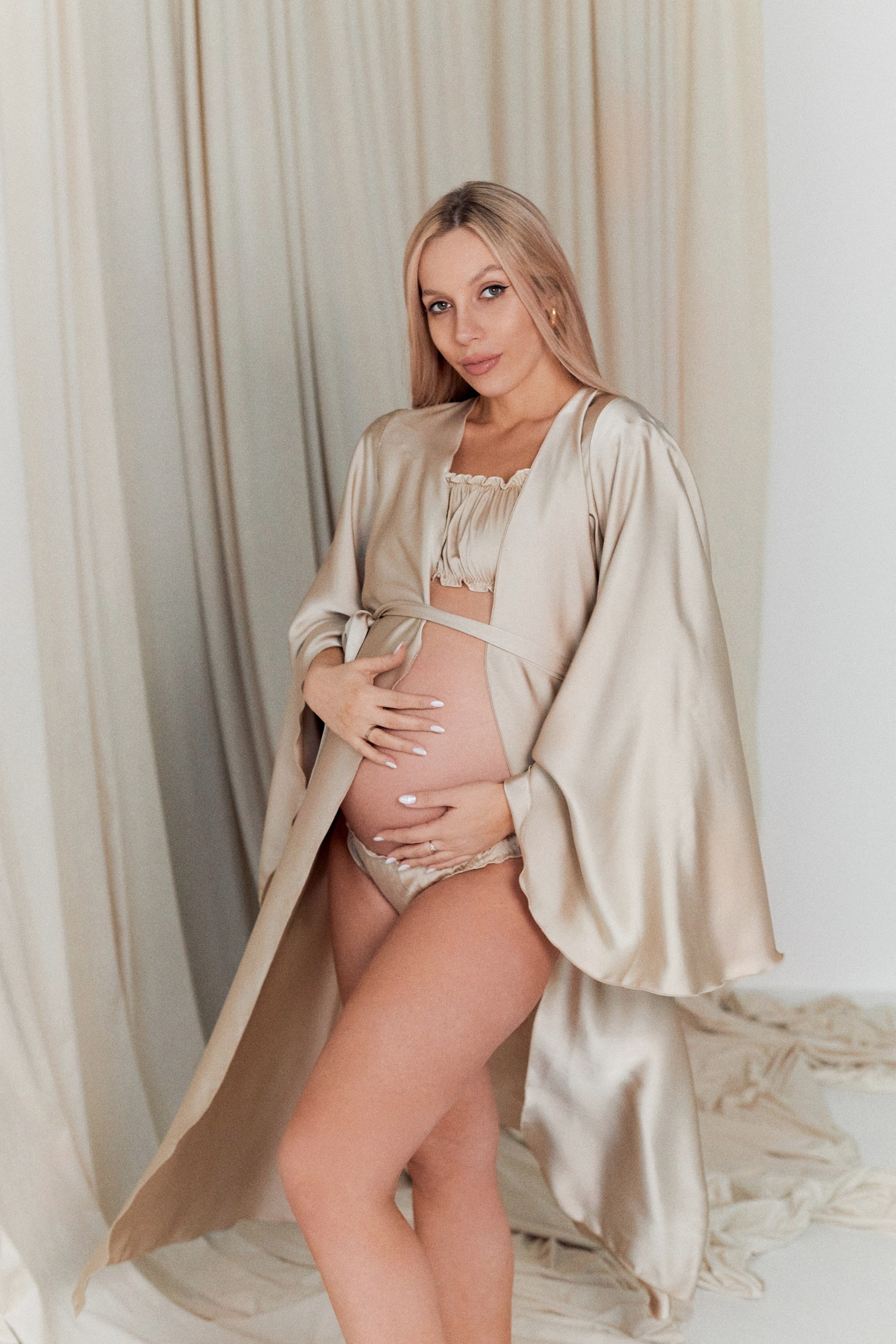 Фотосессия беременности Екатеринбург фотограф для беременных в ожидании чуда Екб фото. Фотограф Екатеринбург Анастасия Жерновская | Маркетплейсы и нейрофото