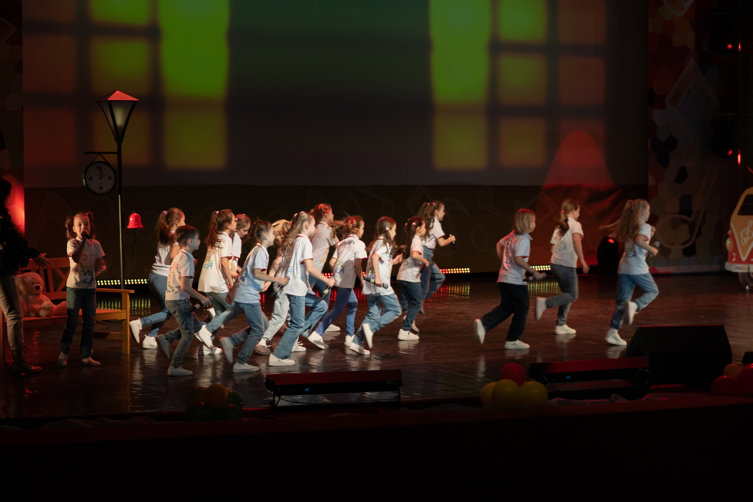 Съёмка концерта для Домисольки, большой концертный зал Космос. «Студия DRONAVT`s» — видеосъёмка и фотография г. Москва