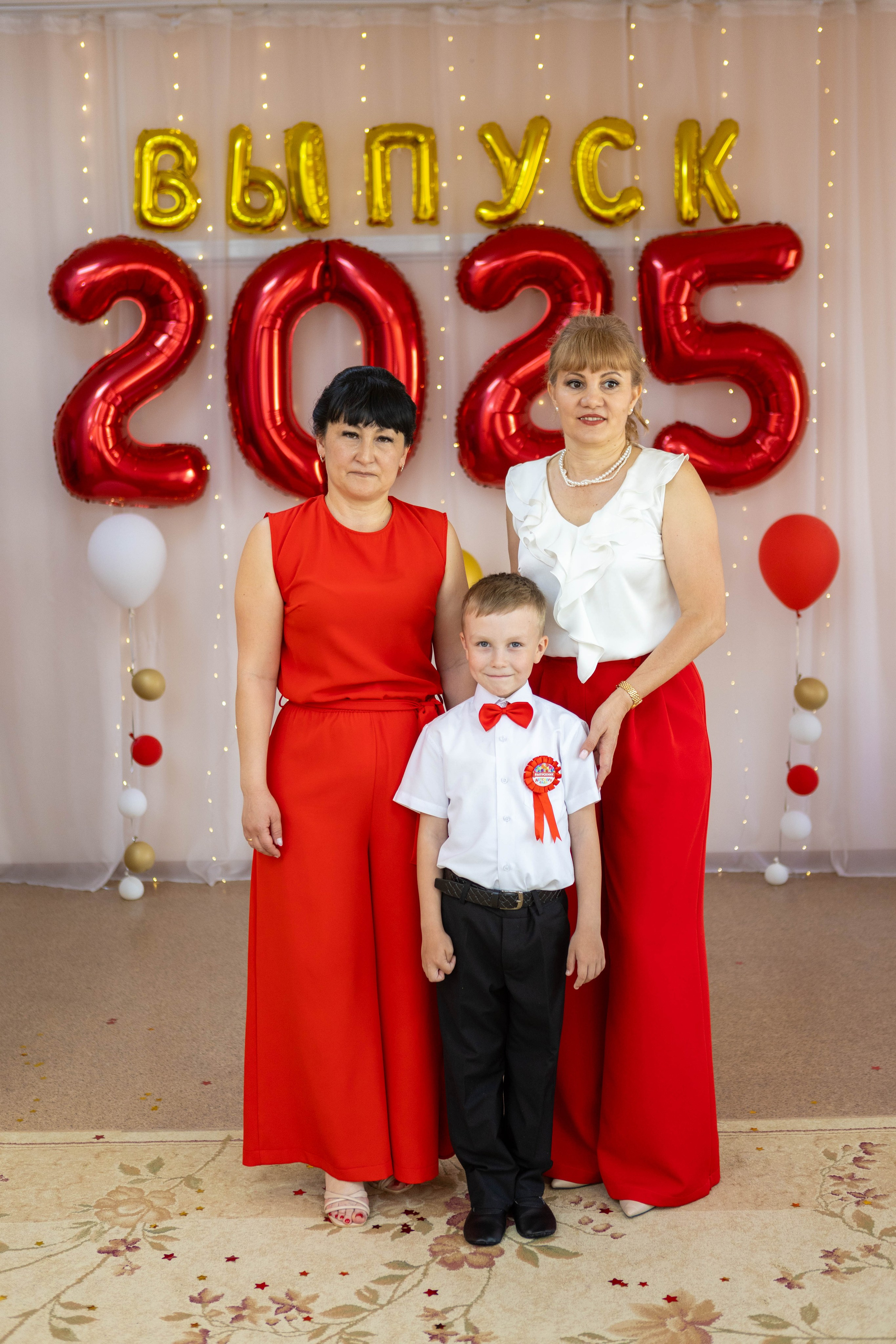 Выпускной в детскому саду 2025 год. Свадебный и предметный фотограф Ренат Каламперов