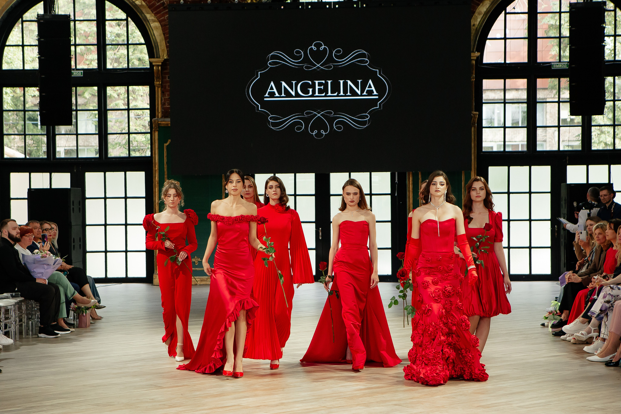 Выпускной школы дизайна «Практика». Семейный и детский фотограф в Москве Александра Мак