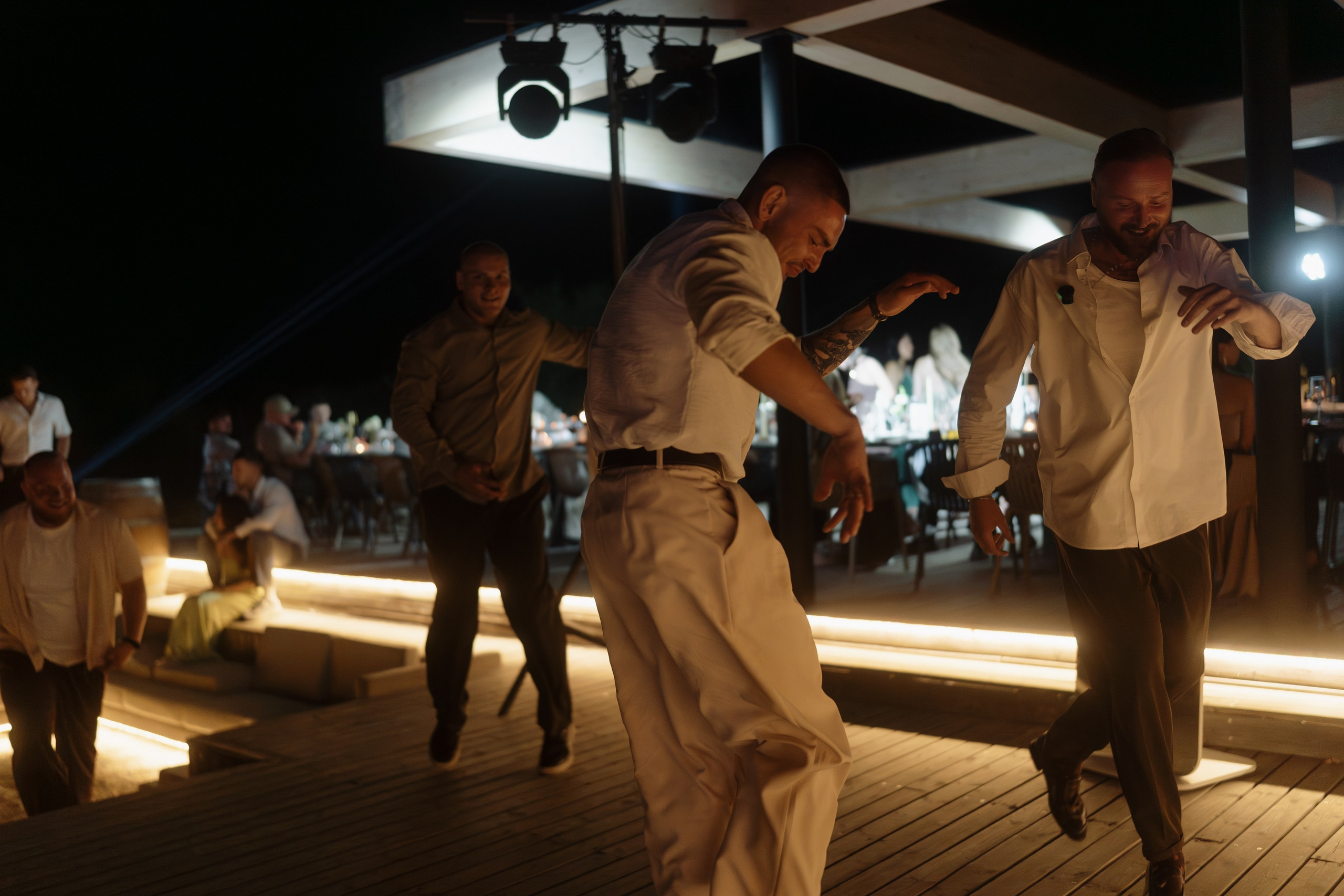 Стреляй пузырями, целуйся всерьез!. Свадебный и портретный фотограф Алена Седининна в Крыму