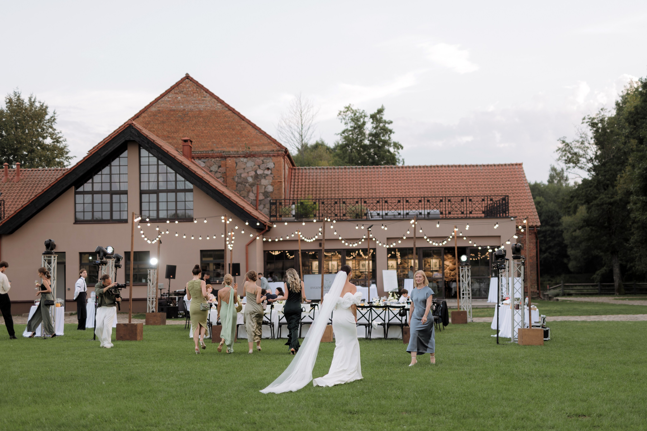 Evgeniy|Veronika. Свадебный фотограф в Минске и Санкт-Петербурге Вероника Аксенова