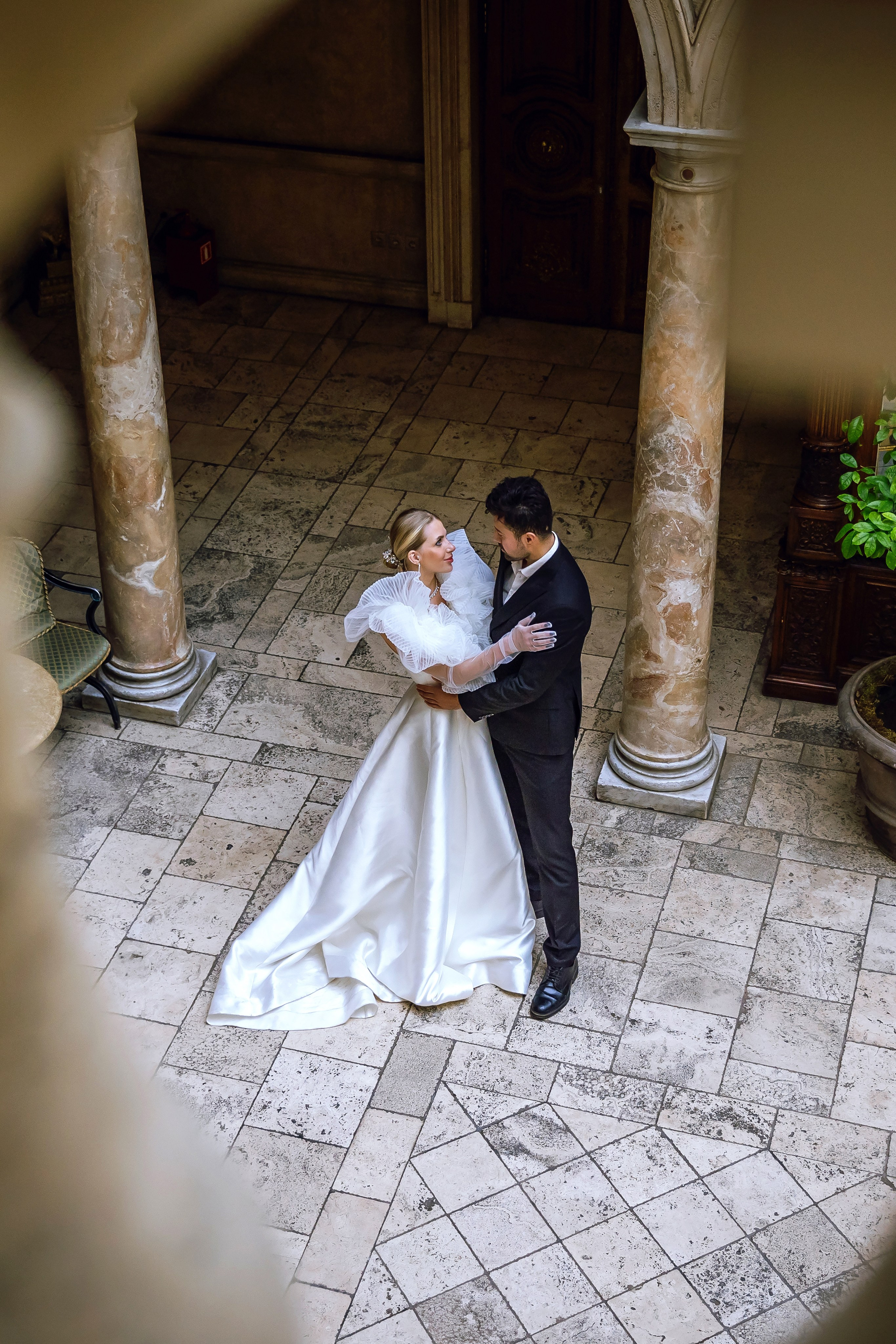 Свадьба в ресторане Турандот. Фотограф и видеограф Москва. Свадебный фотограф, видеограф. Выпускные альбомы. Оживающие альбомы