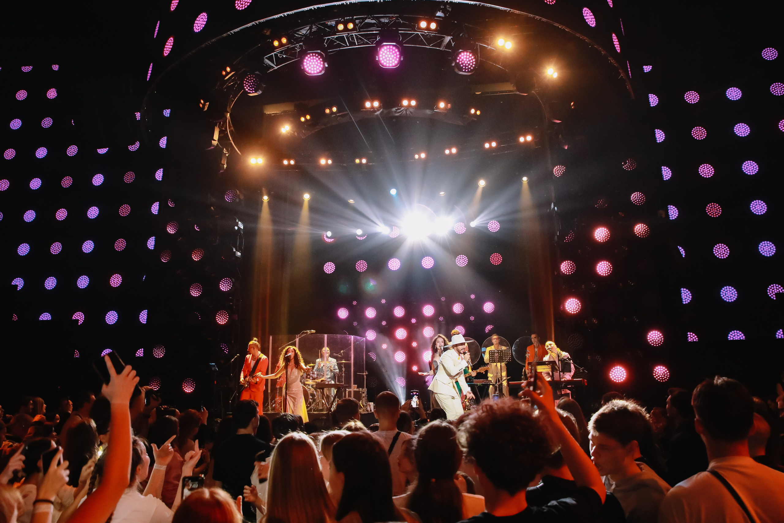 Тимур Родригез «Настроение Родригез» Vegas City Hall 30.11.24. Фотограф в Москве Яна Полосина