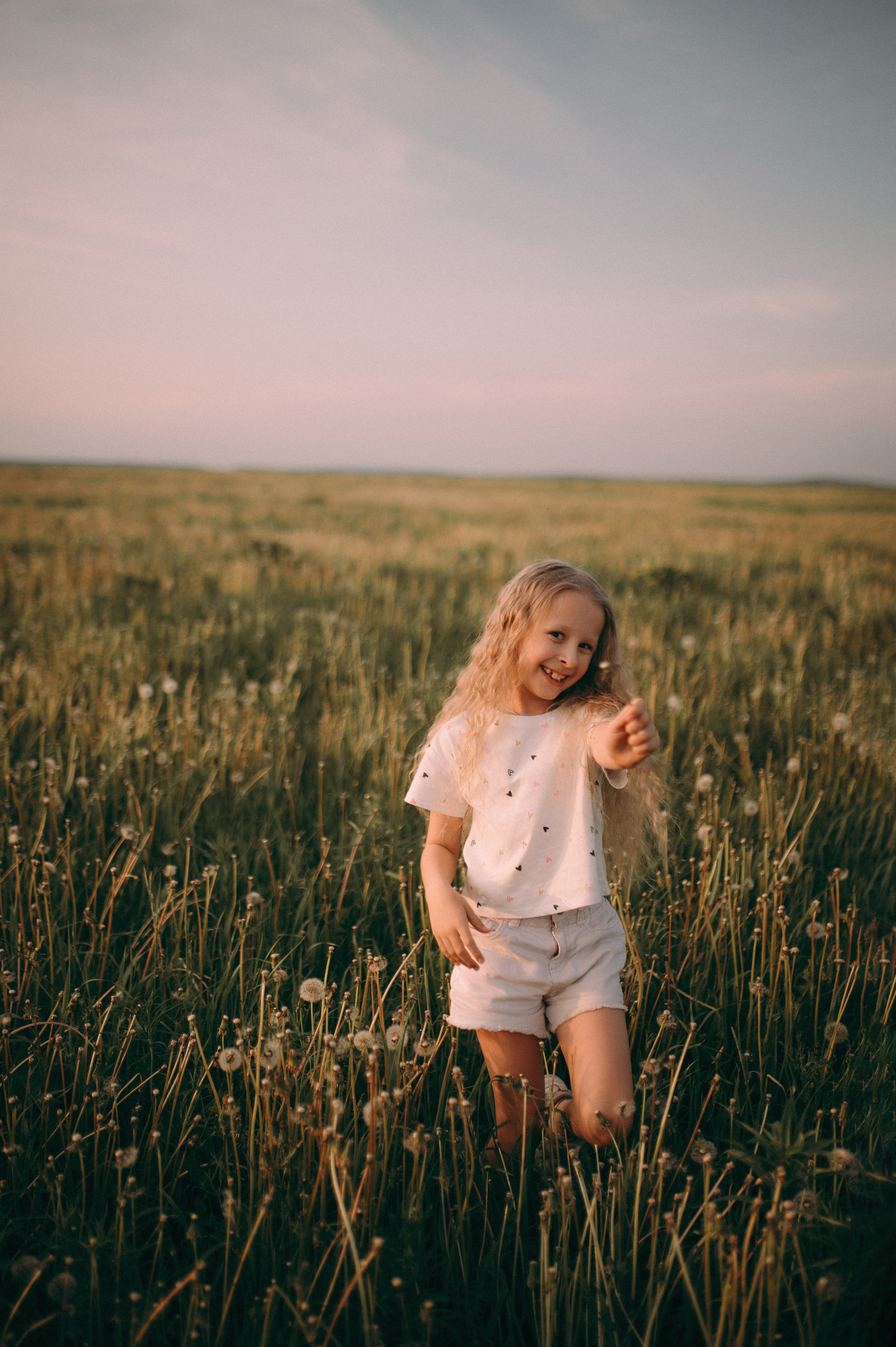 Валя и Лена. Фотограф, г. Лесной Свердловской области