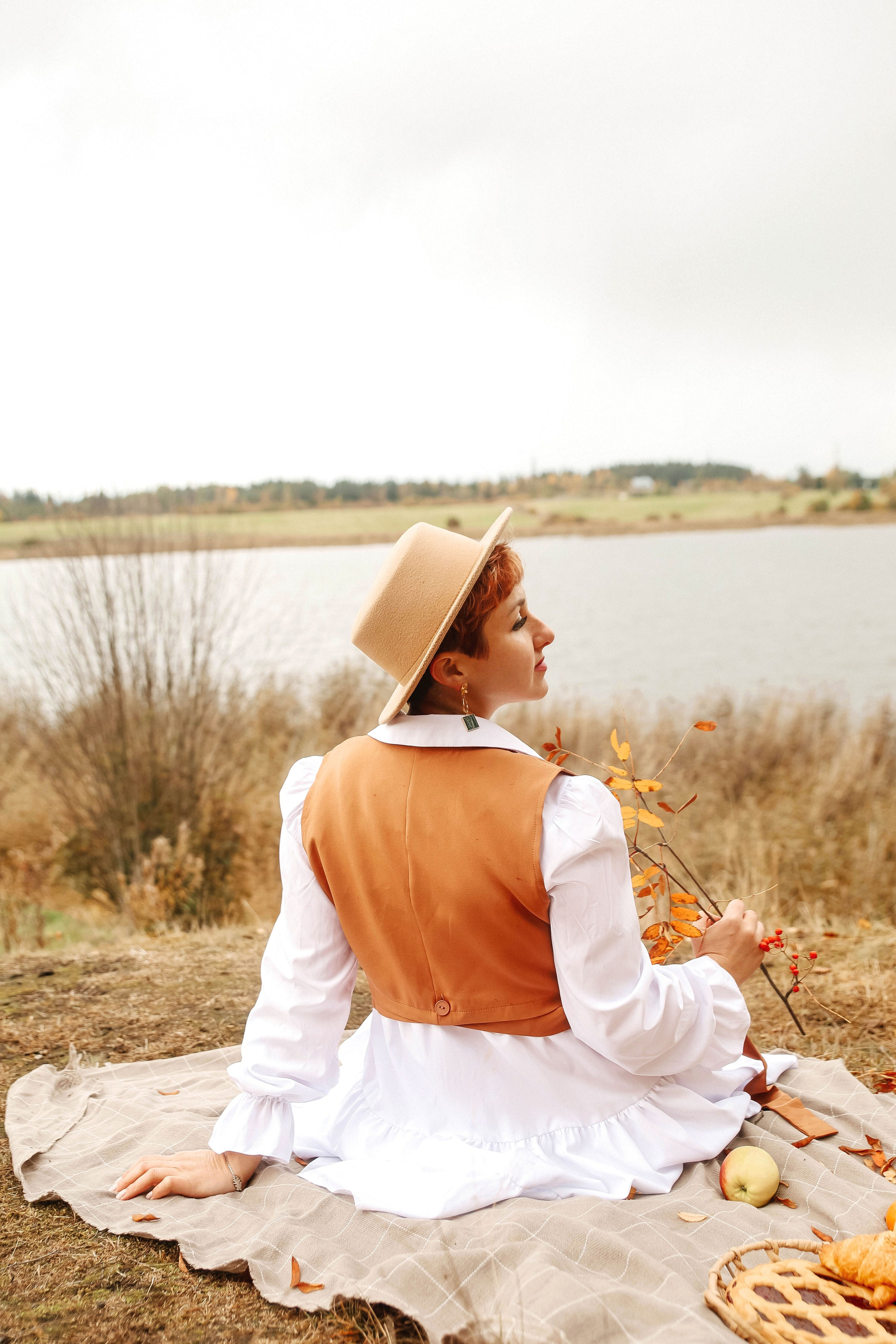Женская осенняя фотосессия в Москве. Свадебный и семейный фотограф в Москве