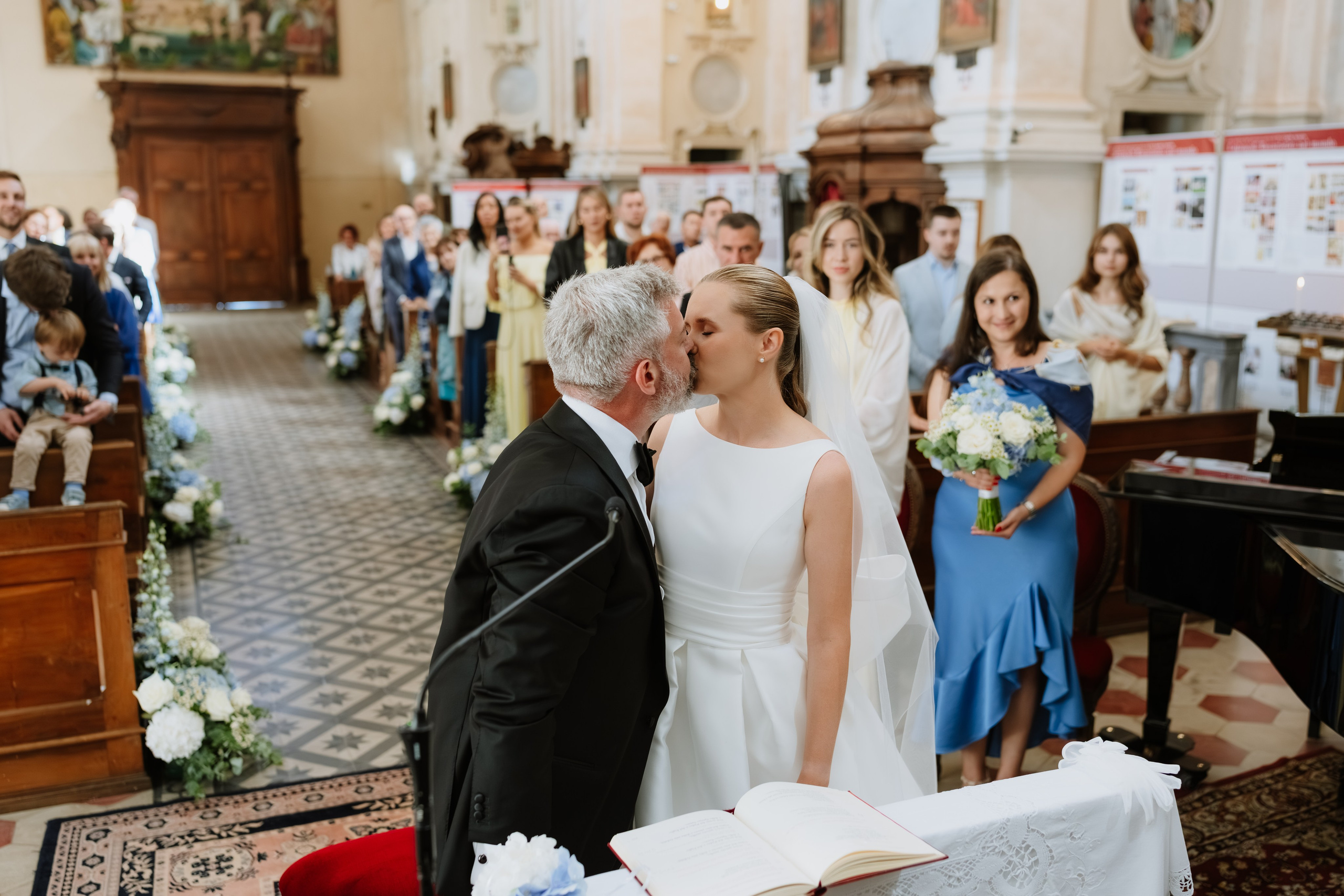 Vera & Lorenzo | Biella, Italy. Professional Wedding Photographer Geneva & Romande Switzerland | Tanya Creator