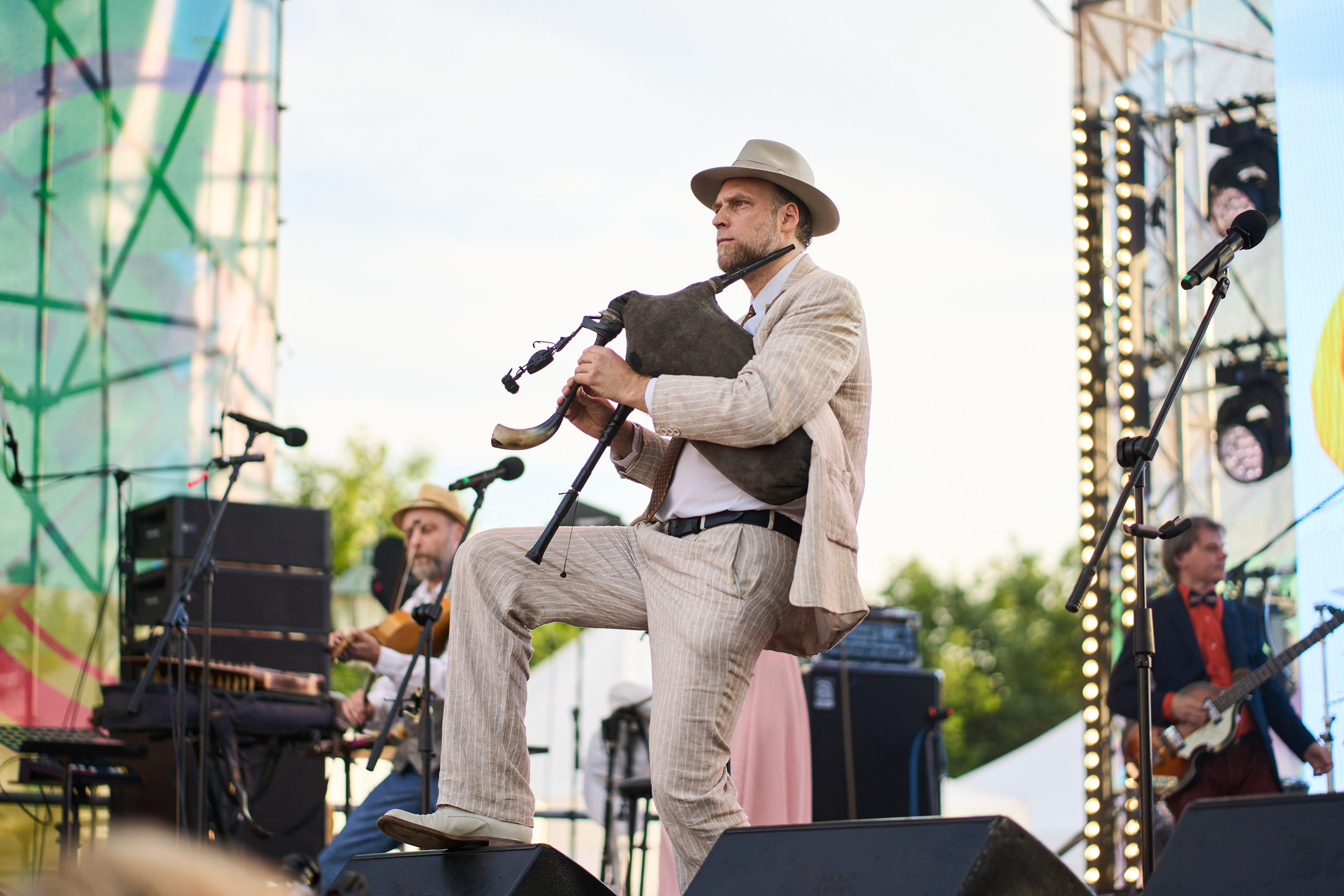 Группа «ОКТАВА Е». Услуги фотографа в Смоленске. Фотограф на свадьбу