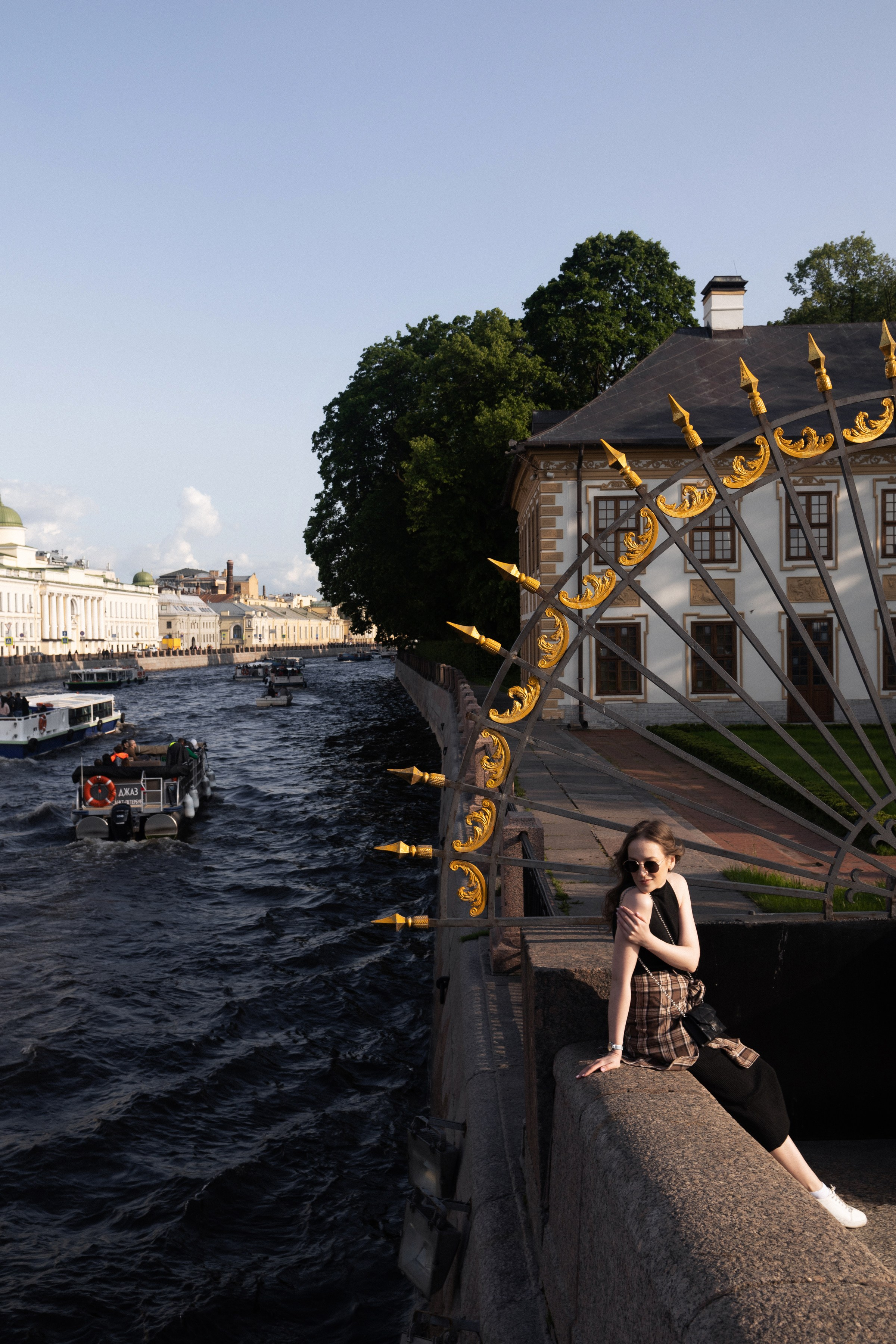 Прогулочная фотосессия. Портретный фотограф СПб, женский фотограф, минимализм и эстетика