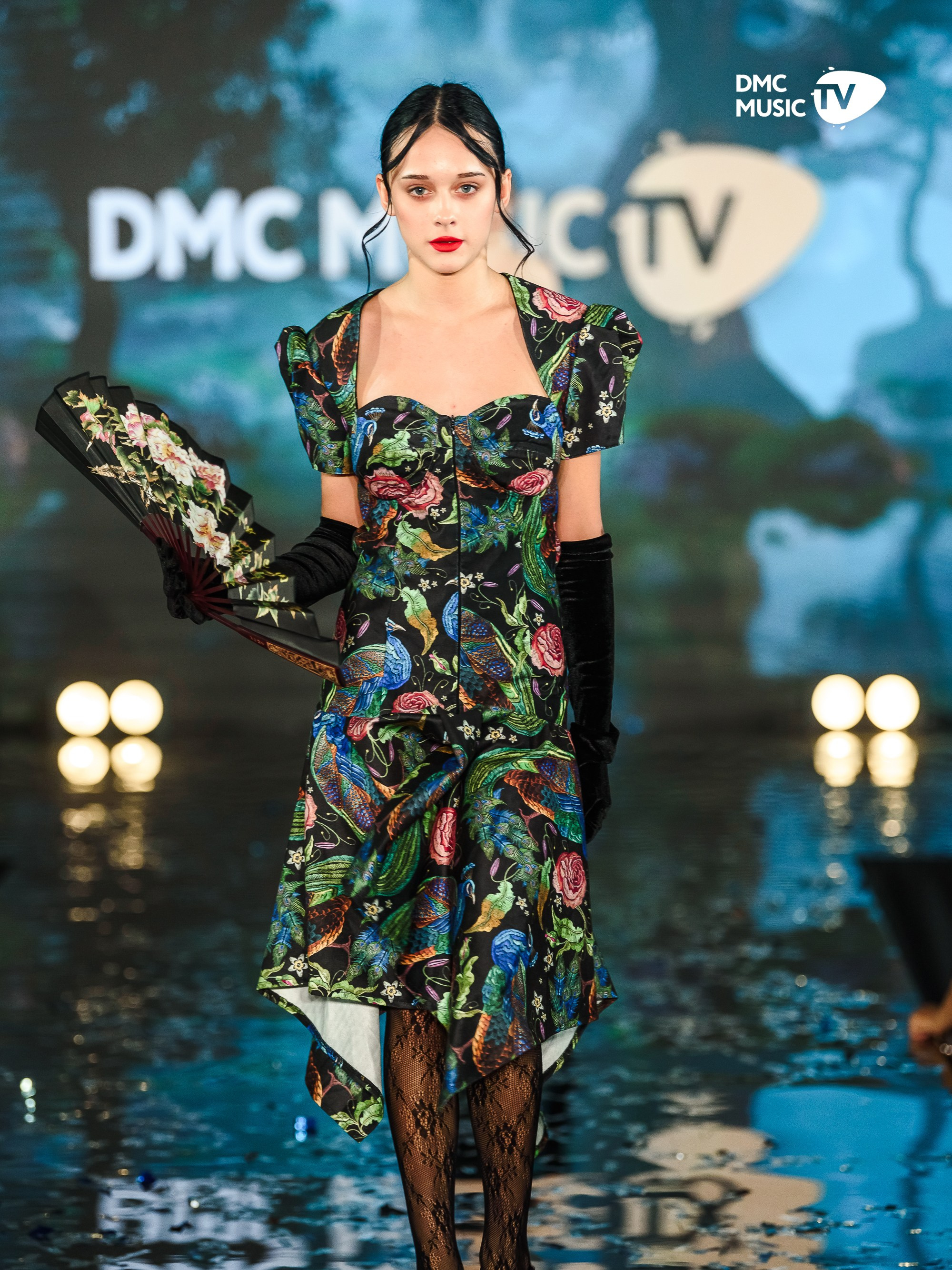 Новогодняя ночь 2025 на DMC MUSIC TV. Студия видео производства DMC MEDIA