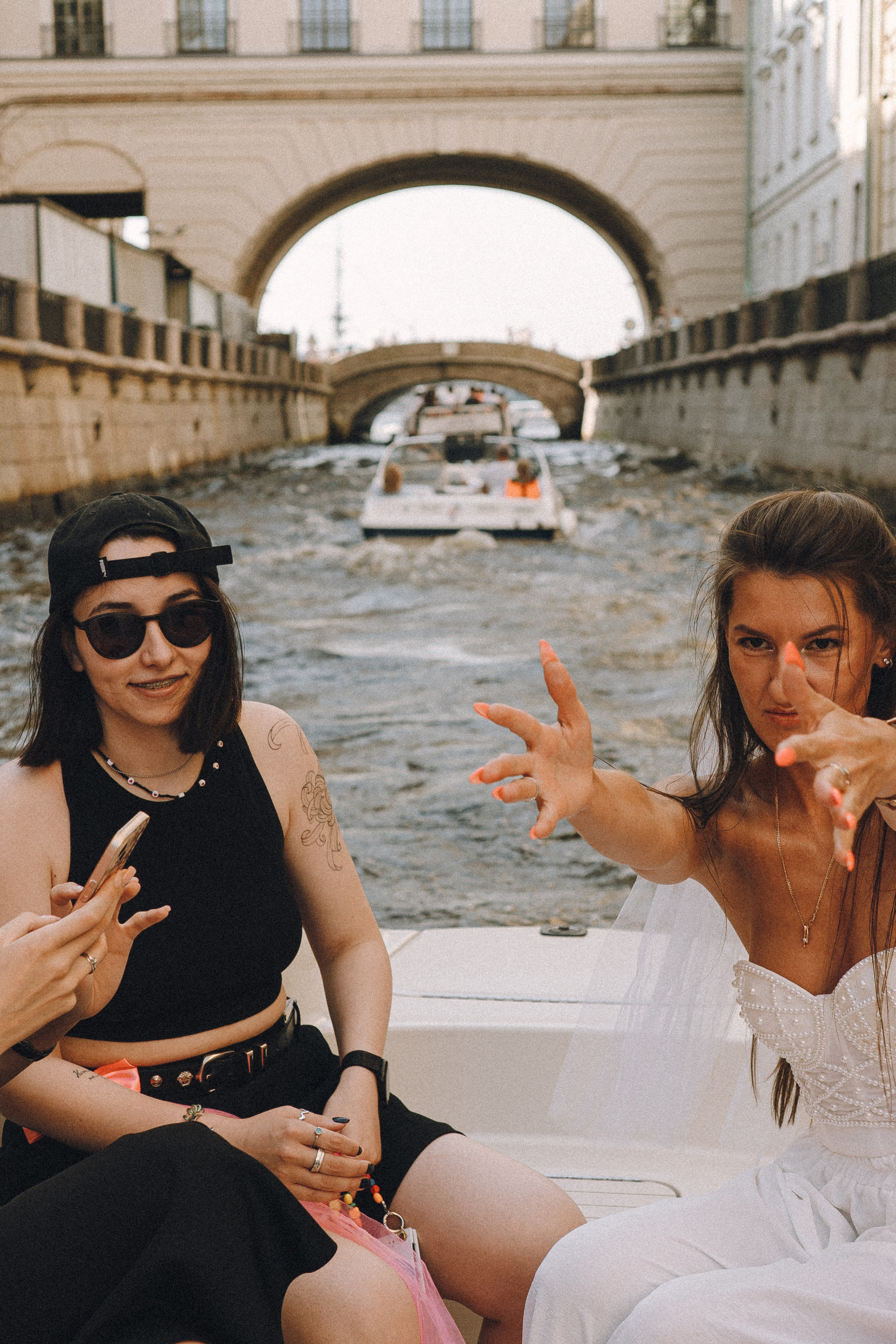 ДЕВИЧНИК НА КАТЕРЕ. Профессиональный фотограф, Санкт-Петербург — Виктория Богомолова