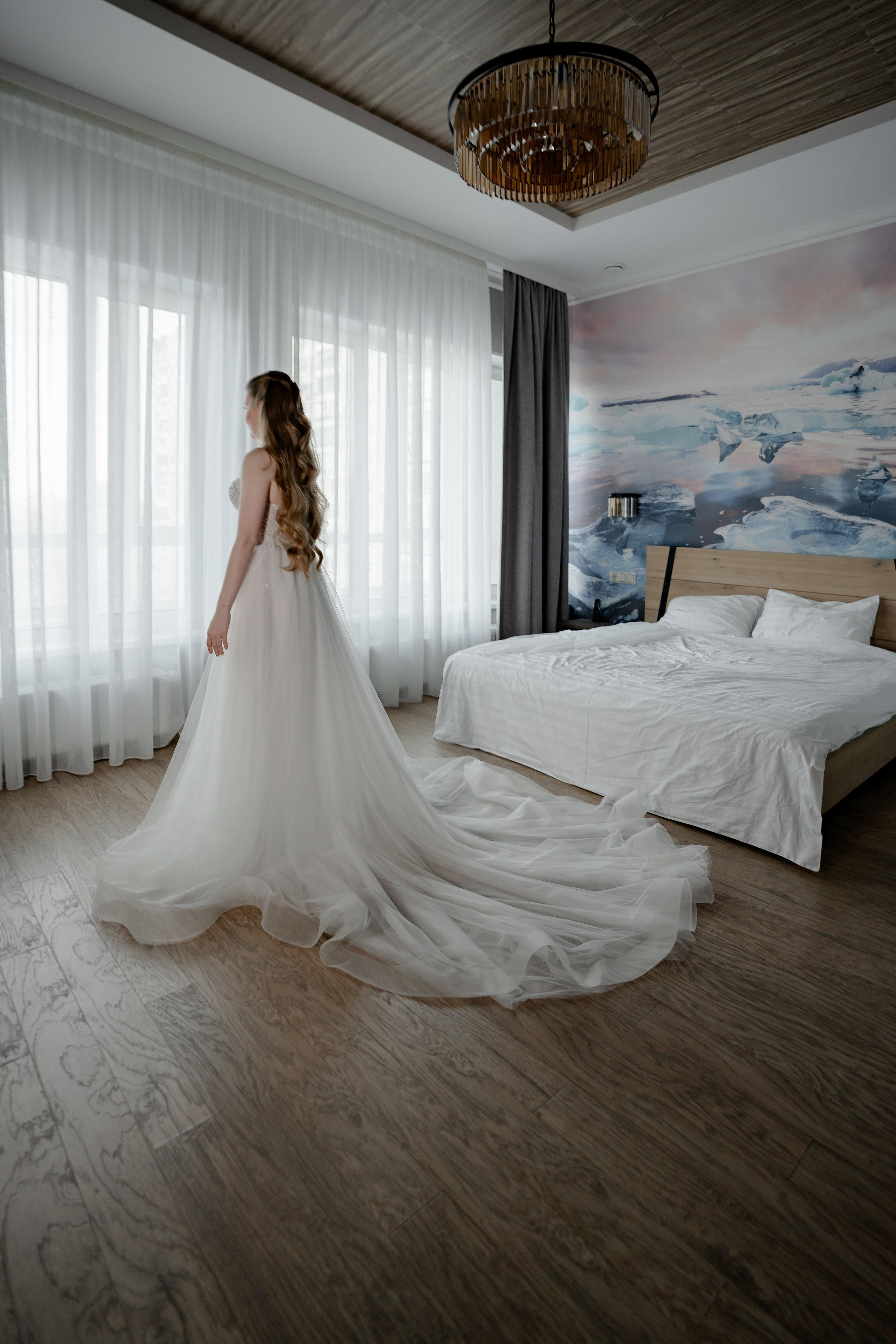 СВАДЕБНАЯ СЬЕМКА СБОРОВ В ОТЕЛЕ И ВЫЕЗД НА ЦЕРЕМОНИЮ (СНЯТО В СИБИРЕ В НИЖНЕВАРТОВСКЕ)М. Профессиональный фотограф, Санкт-Петербург — Виктория Богомолова