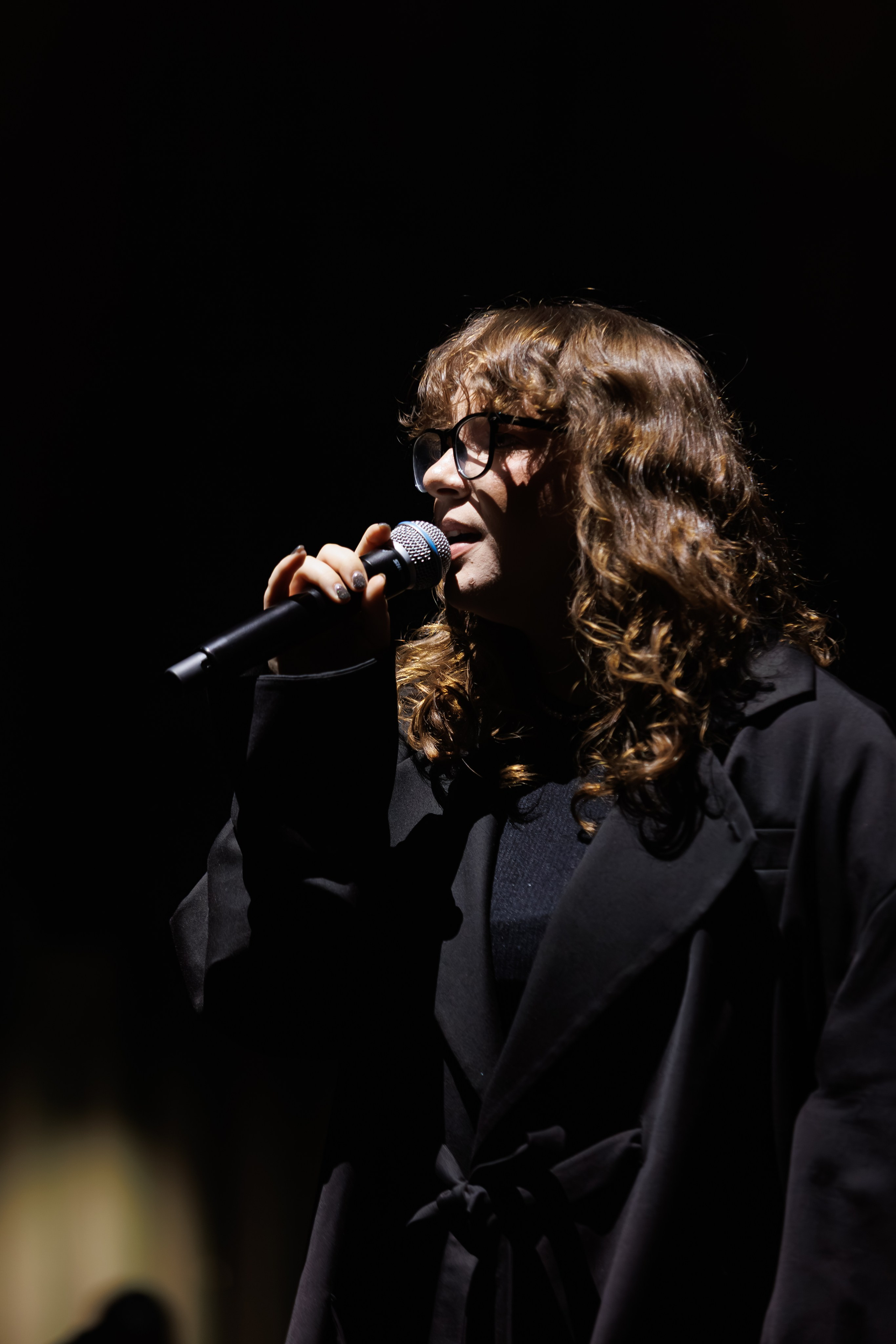 Concert Photography in Dubai — Anton Belyaev Live Performance. Evgen Yatsenko — Photographer in Dubai