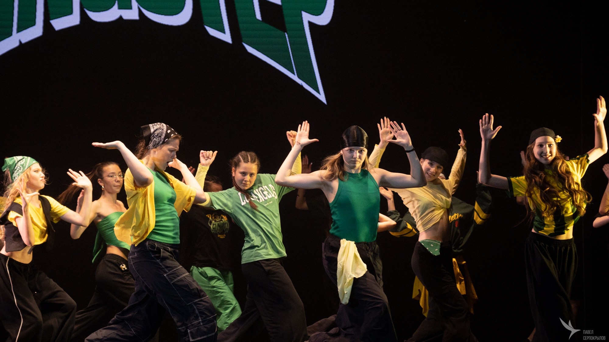 Отчетный концерт студии танца KingStep. Репортажный фотограф в Казани Павел Серпокрылов