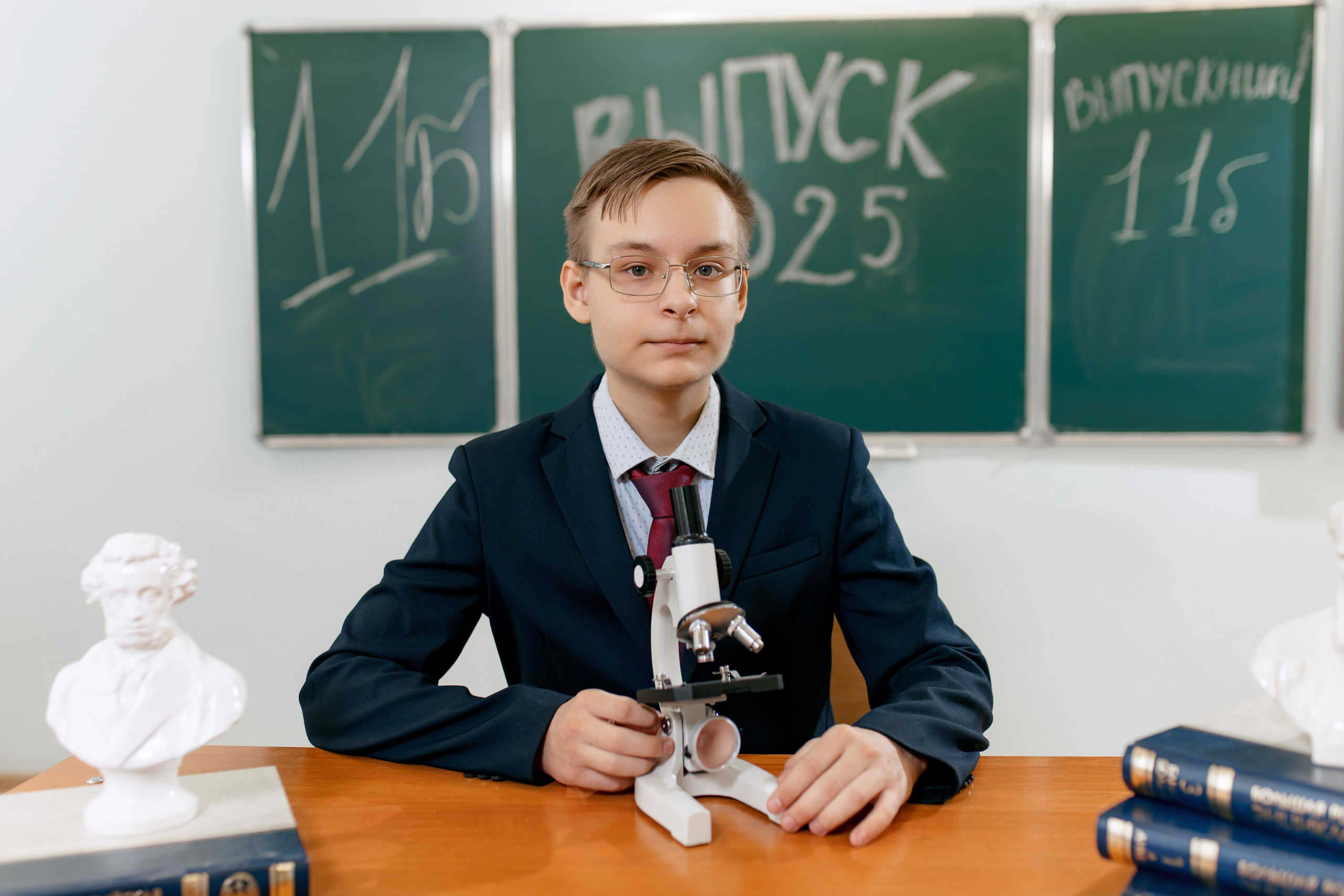 11 класс ЦО 4 Ефремов. Свадебный и семейный фотограф в Туле и области Маша Костина