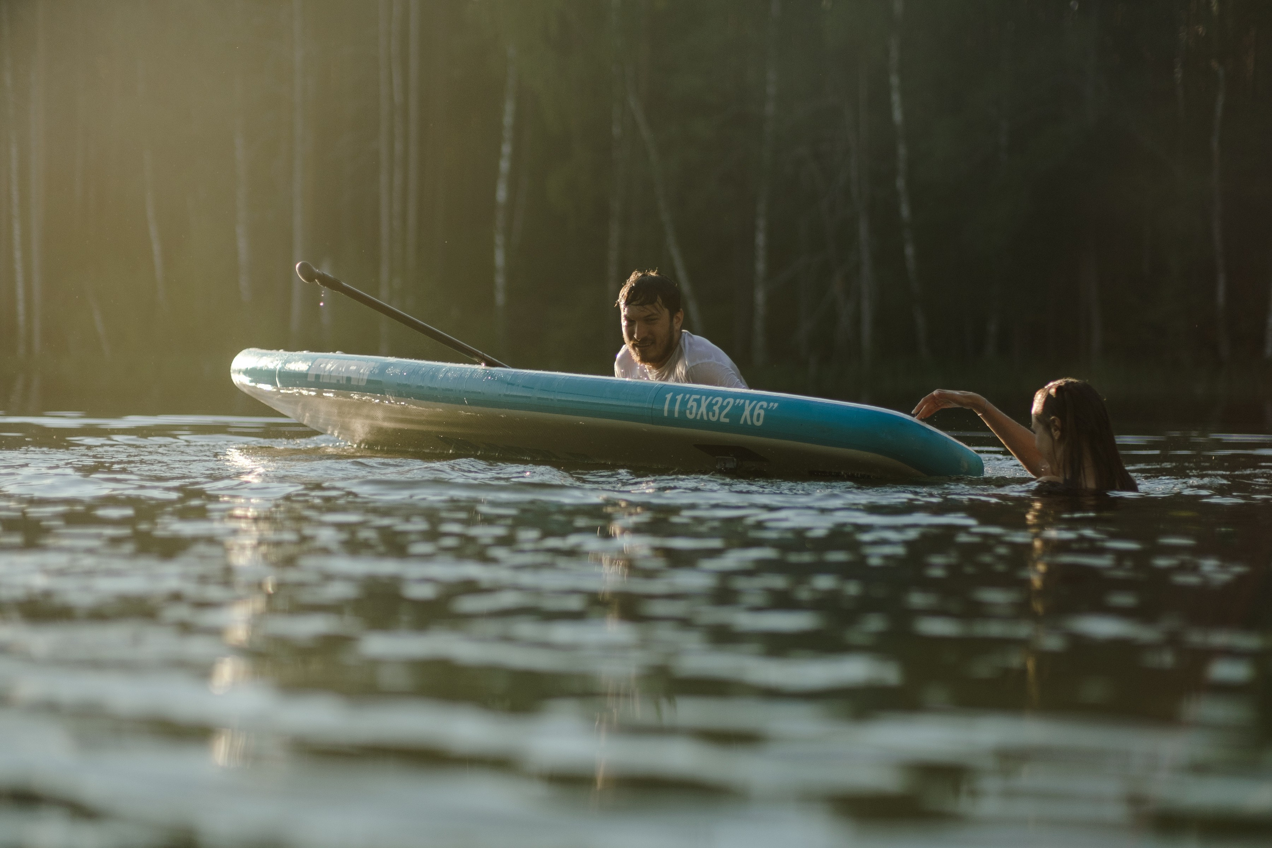 Петя и Лина, на сапах. Интерьерный фотограф и видеограф в Санкт-Петербурге Вадим Балбашевский