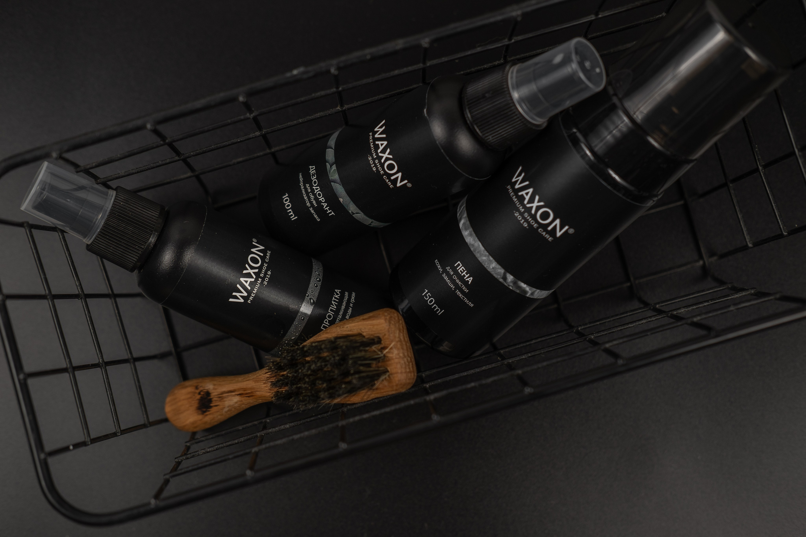 Средства для ухода за обувью снять для вальдберис в СПб. Фотосессия для маркетплейсов