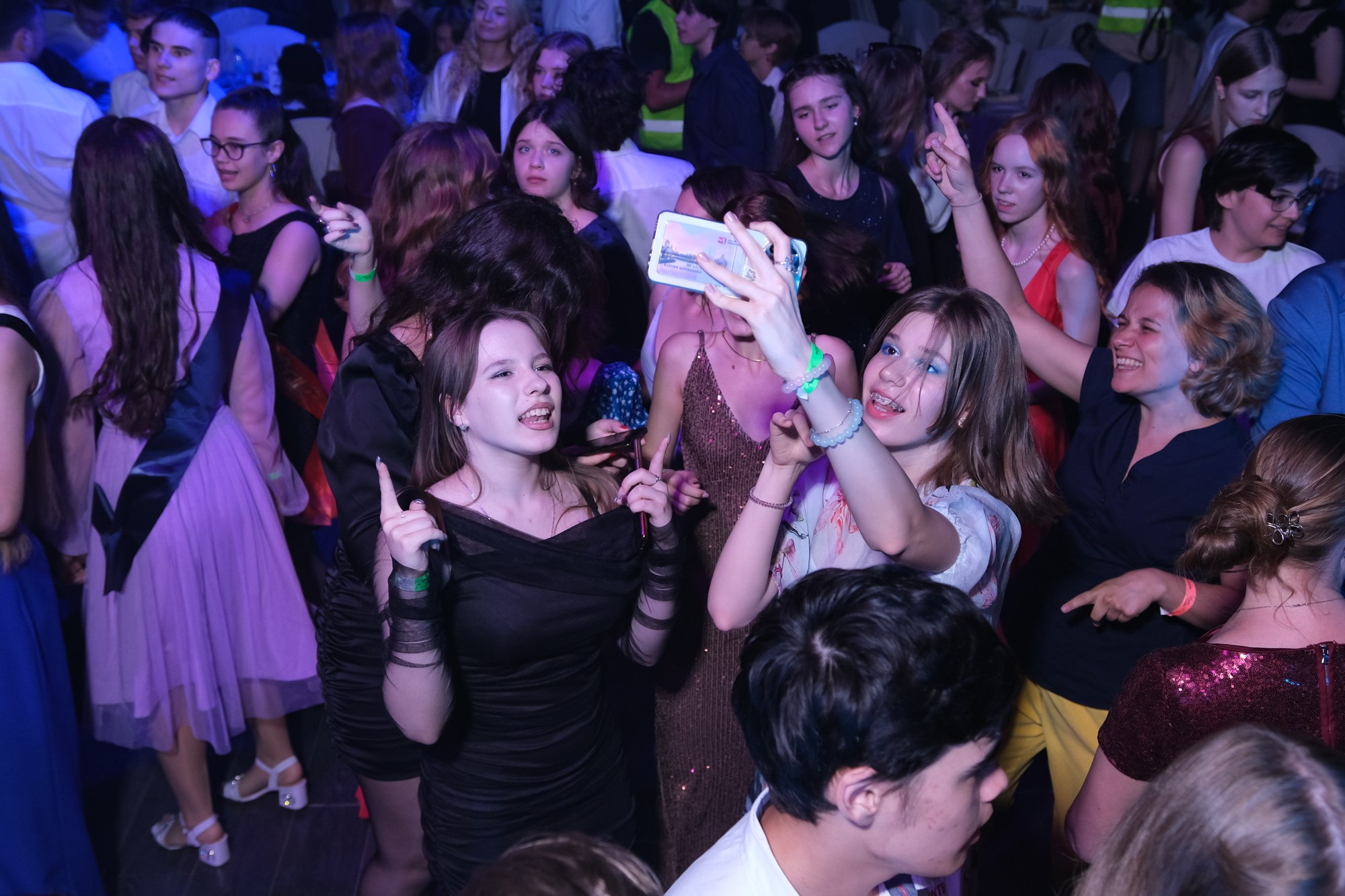 Выпускной альбом. Фото и видеосъемка