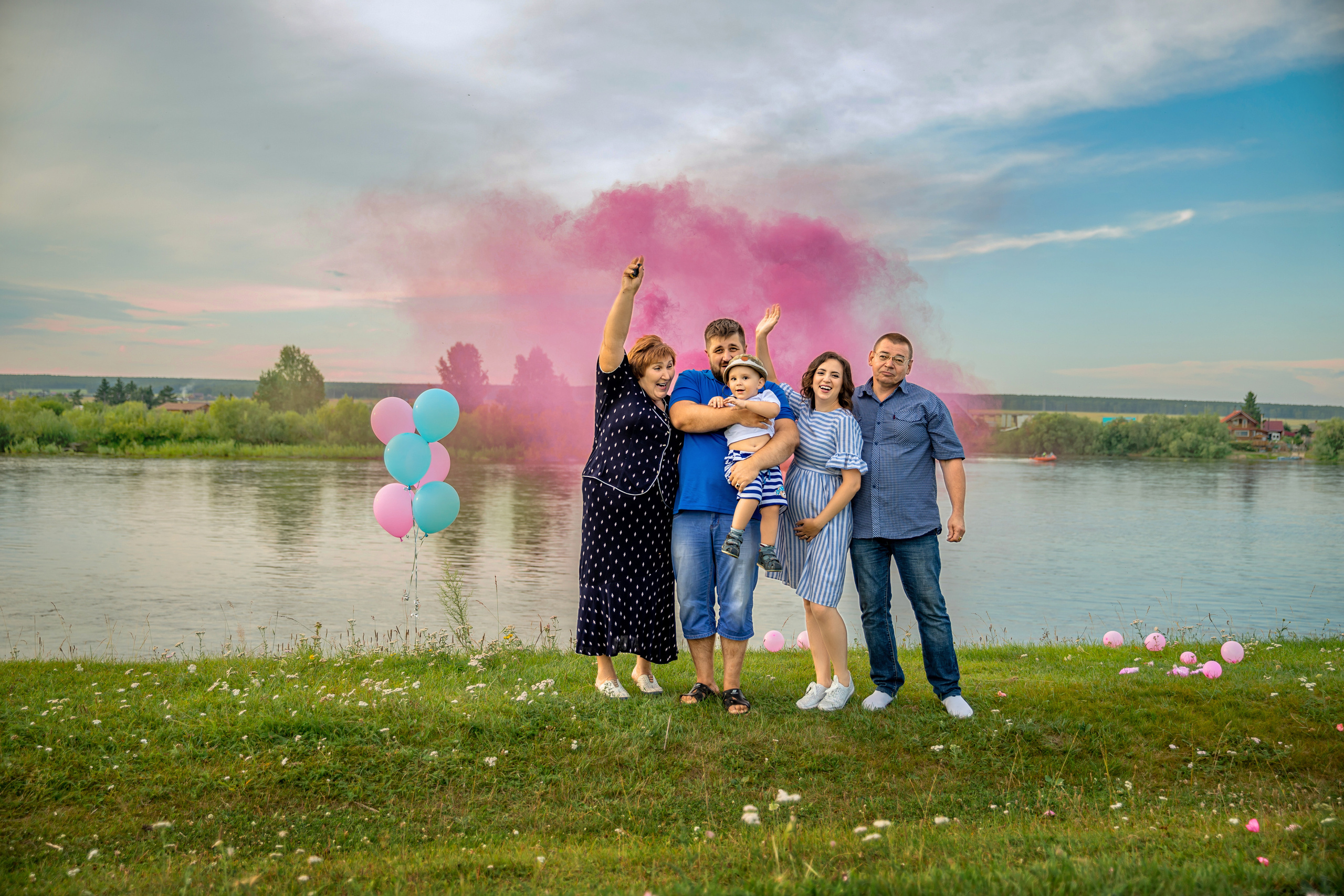 Александр и Анна (Гендерный шар). Фотограф в Канске Нина Пуряева