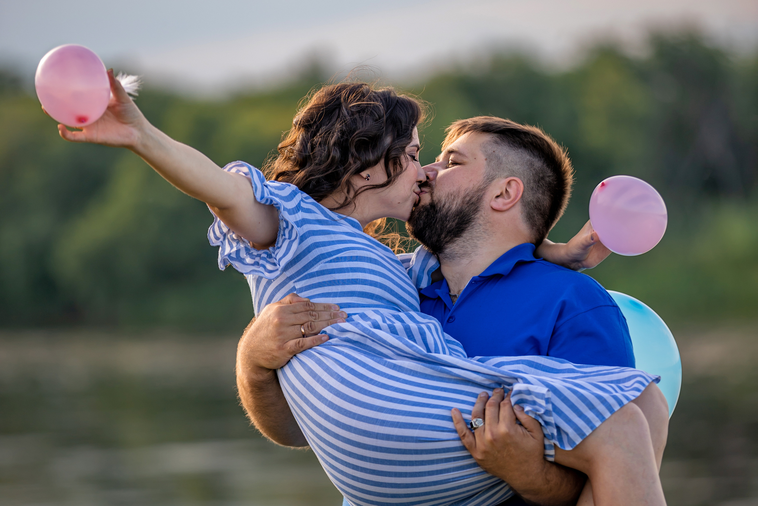 Александр и Анна (Гендерный шар). Фотограф в Канске Нина Пуряева