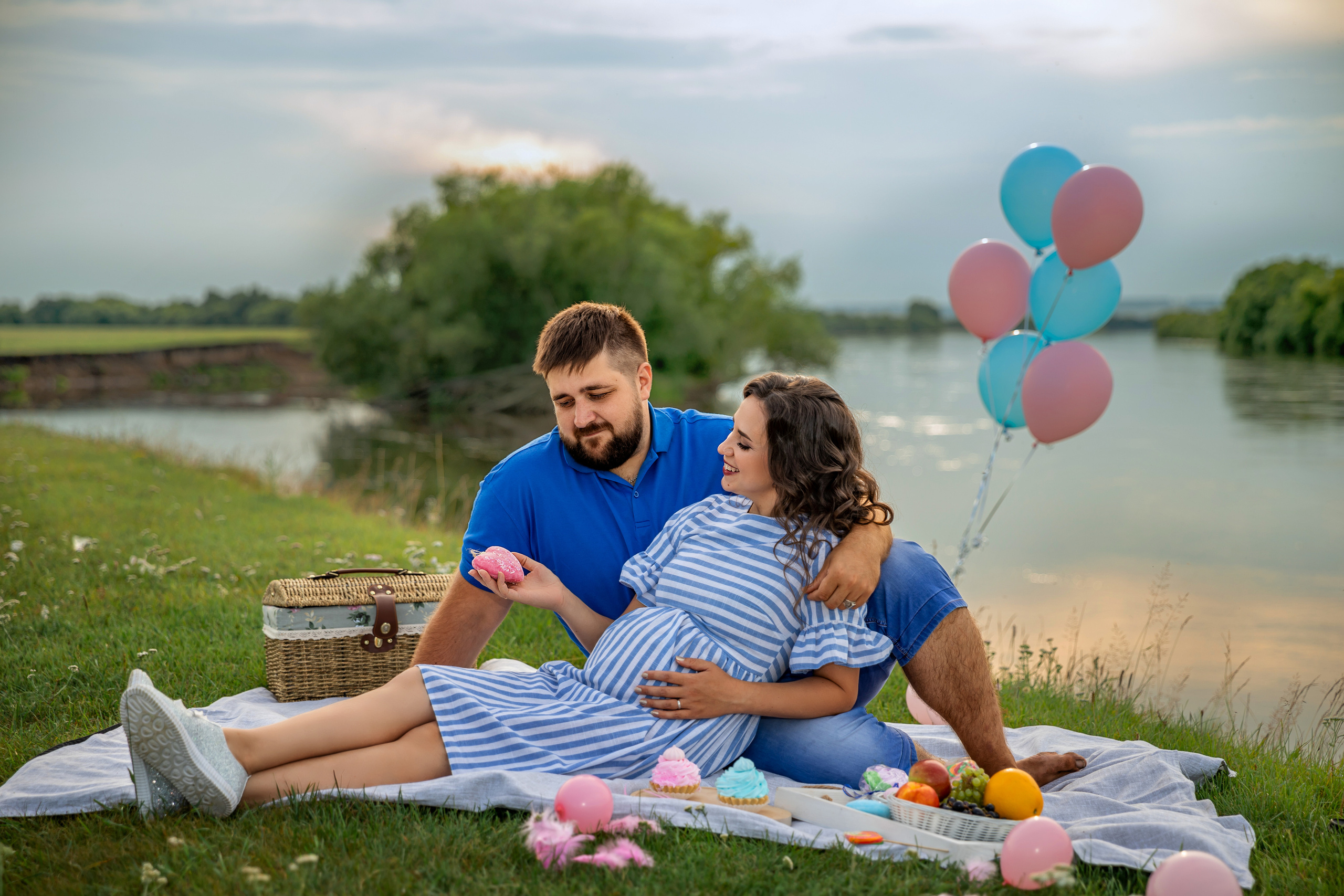 Александр и Анна (Гендерный шар). Фотограф в Канске Нина Пуряева